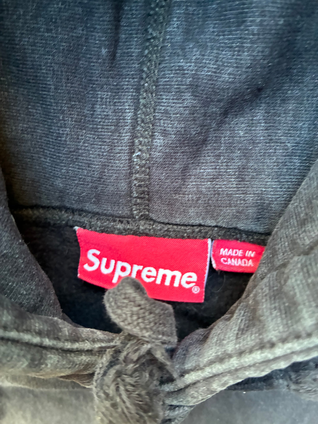 Supreme “CAPONE -N- NOREAGA WAR RAPPORT” Hoodie (M)