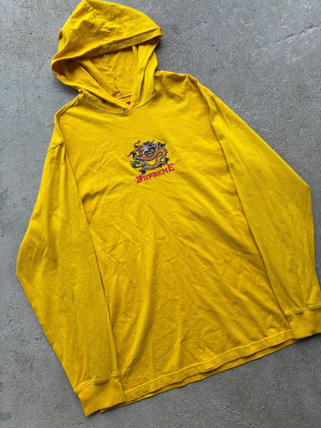 Supreme “DRAGON” Hooded hoodie (M)
