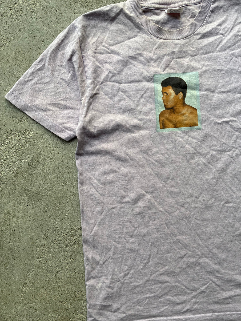 Supreme “ALI WARHOL FW16” Tee (M)