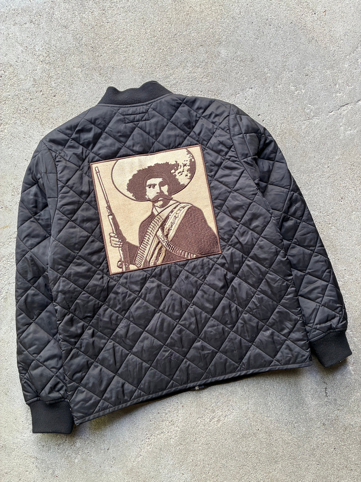 Supreme “UILTED SS17” Jacket (S)