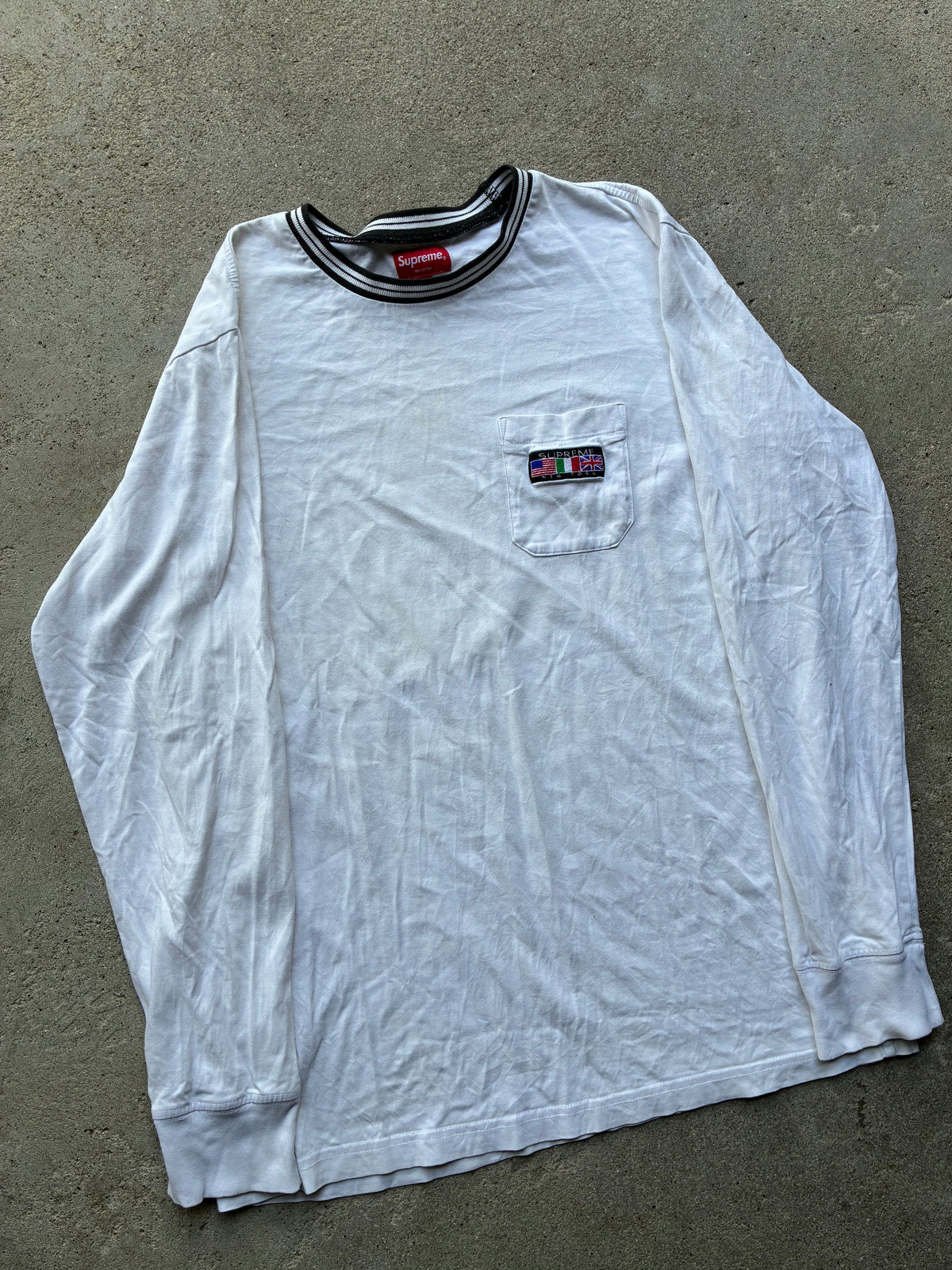 Supreme “FLAGS” Long Sleeve (M)