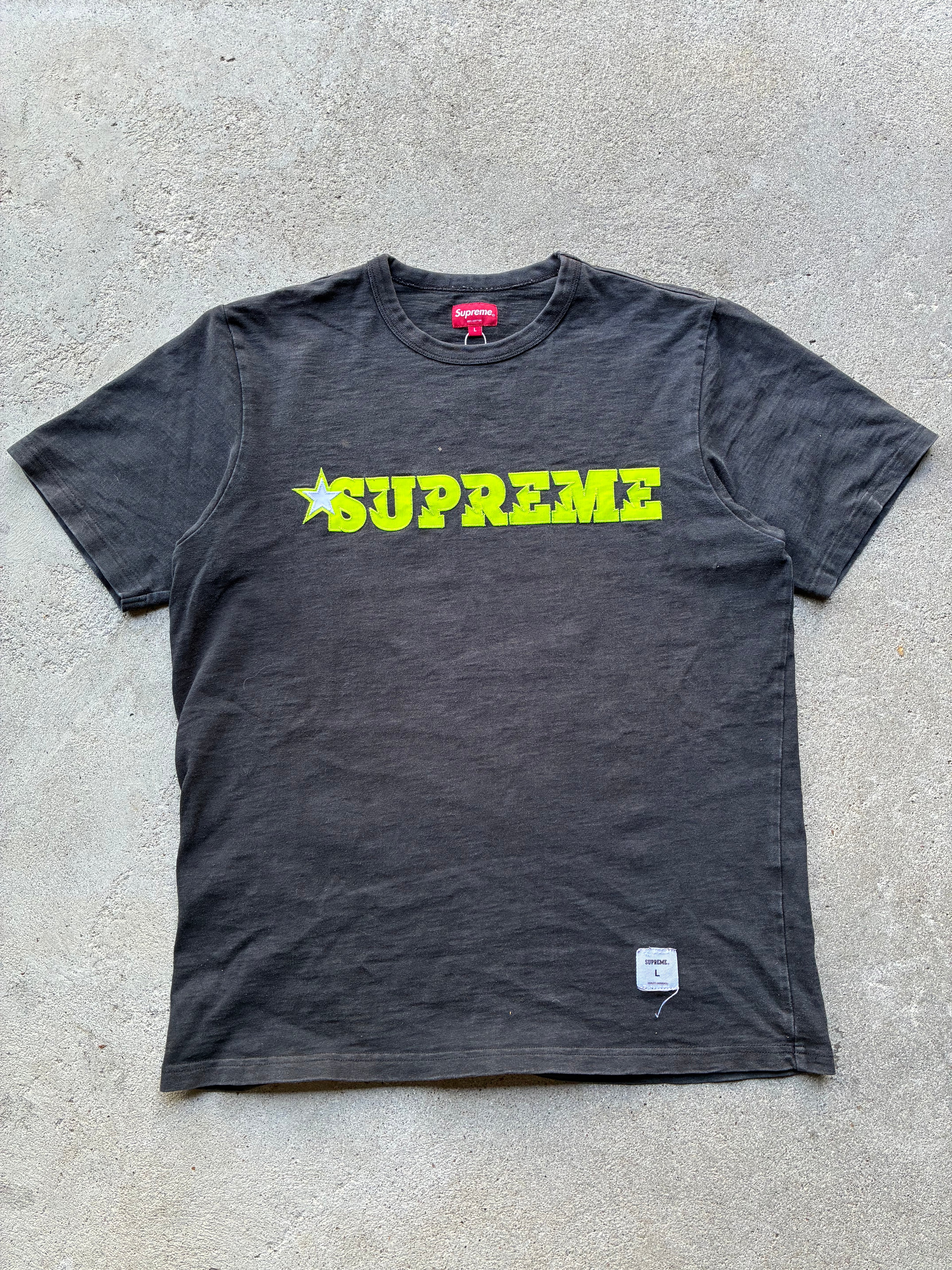 Supreme “STAR LOGO S/S” Tee (L)
