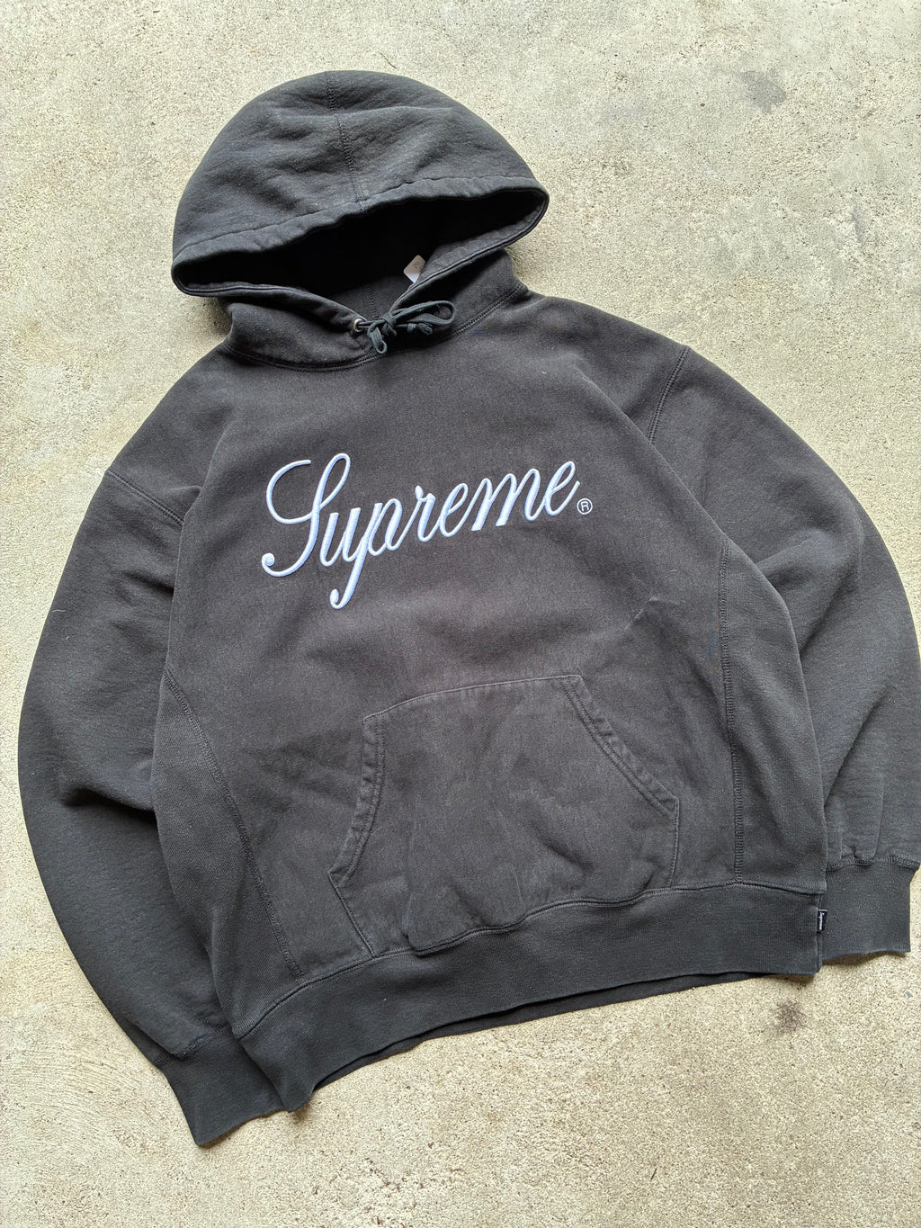 Supreme “EMBROIDERED SCRIPT” Hoodie (S)
