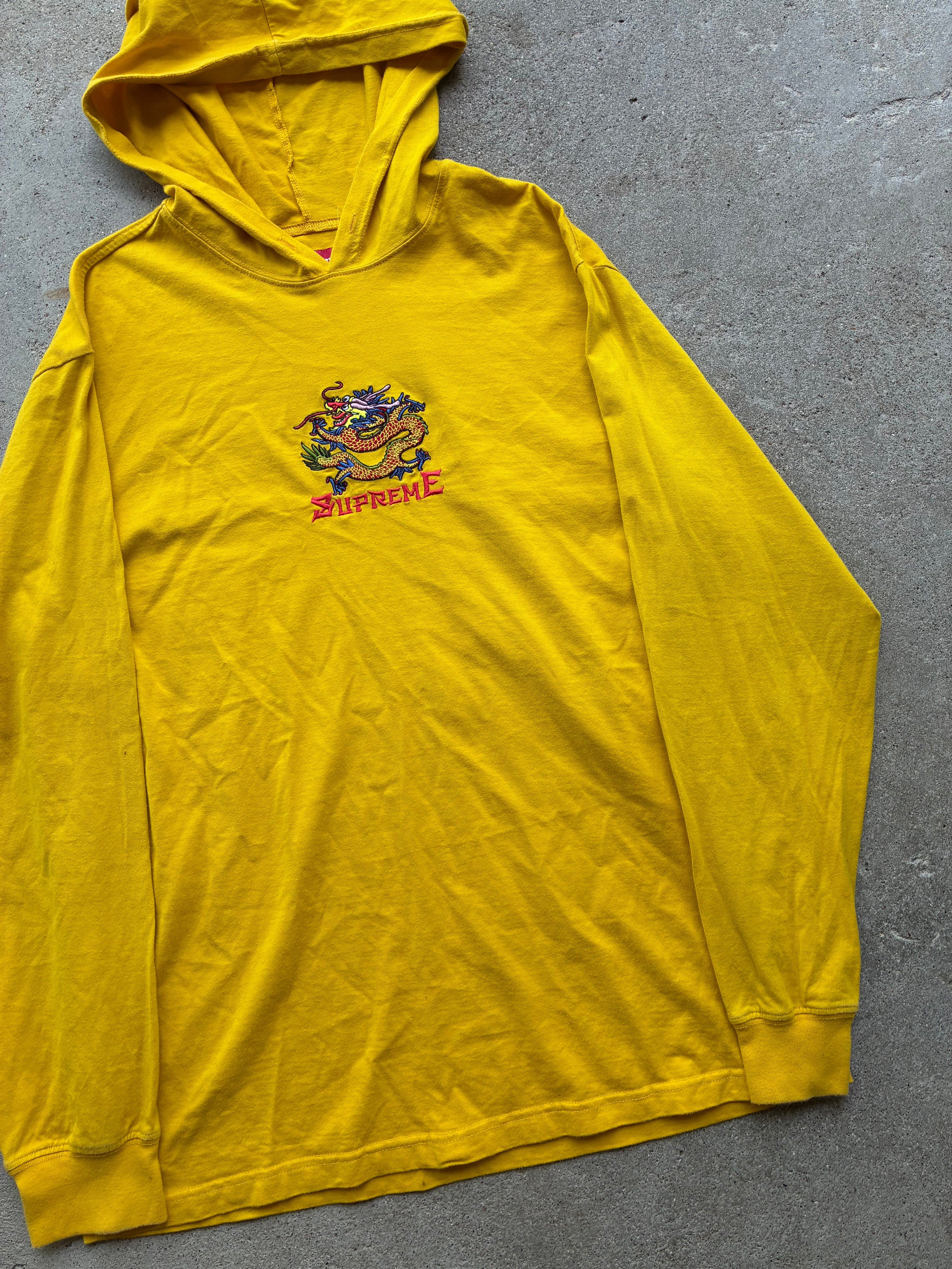 Supreme “DRAGON” Hooded hoodie (M)