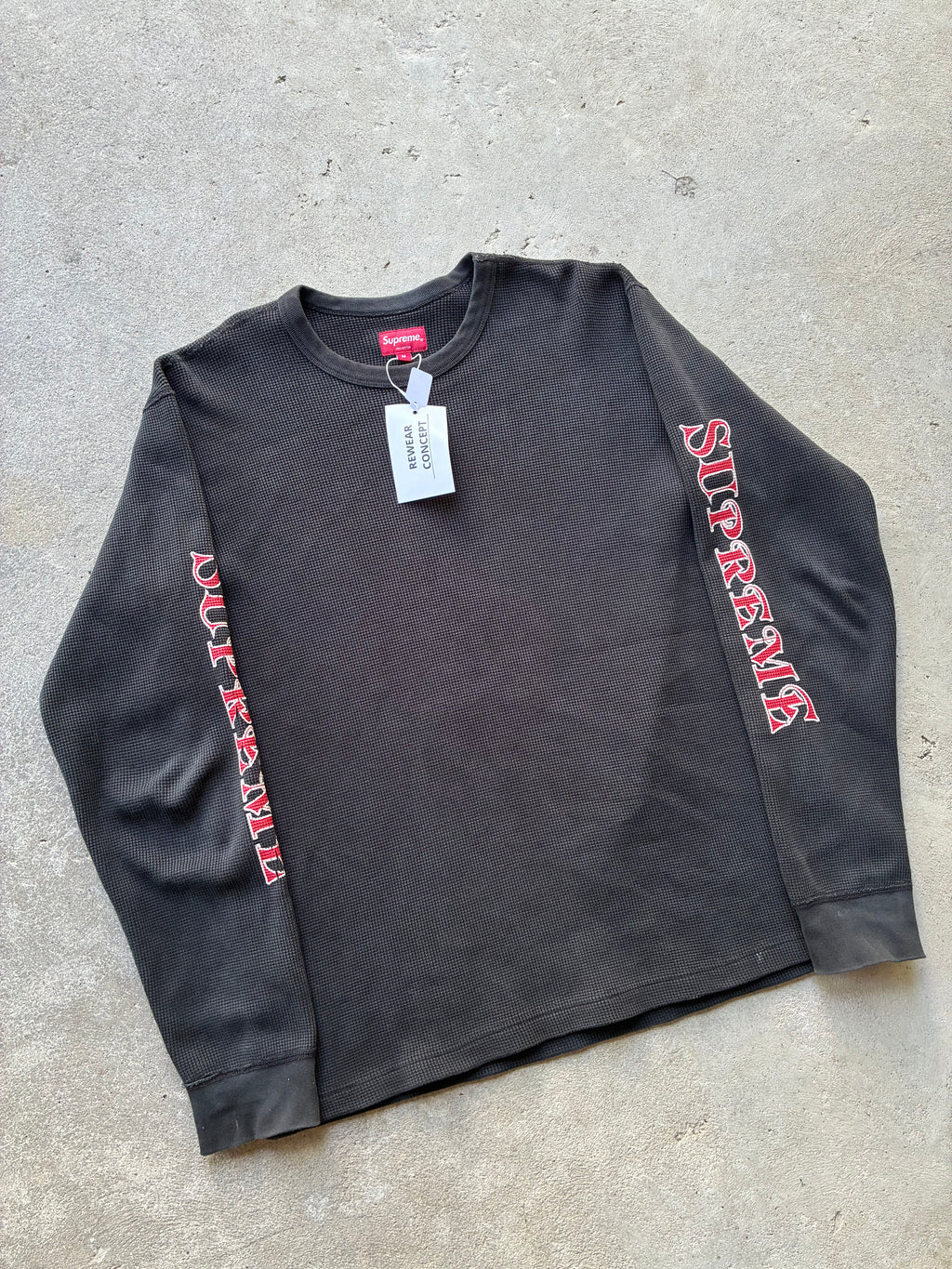 Supreme “LOGO WAFFLE THERMAL” Long Sleeve (M)