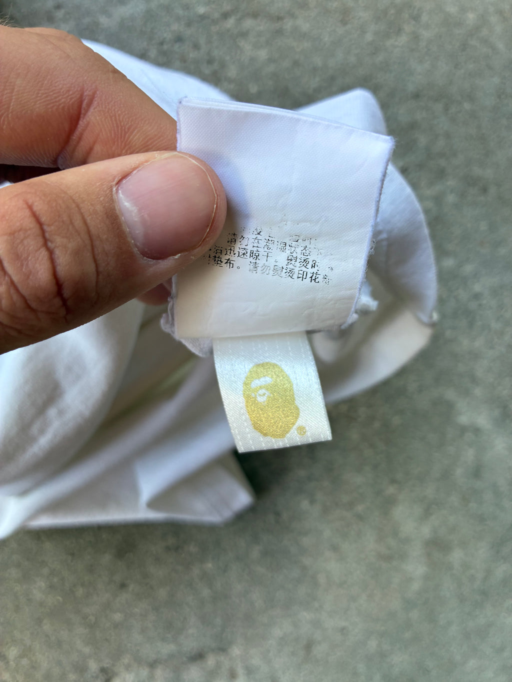 “BAPE x UNDEFEATED” tee (XL)