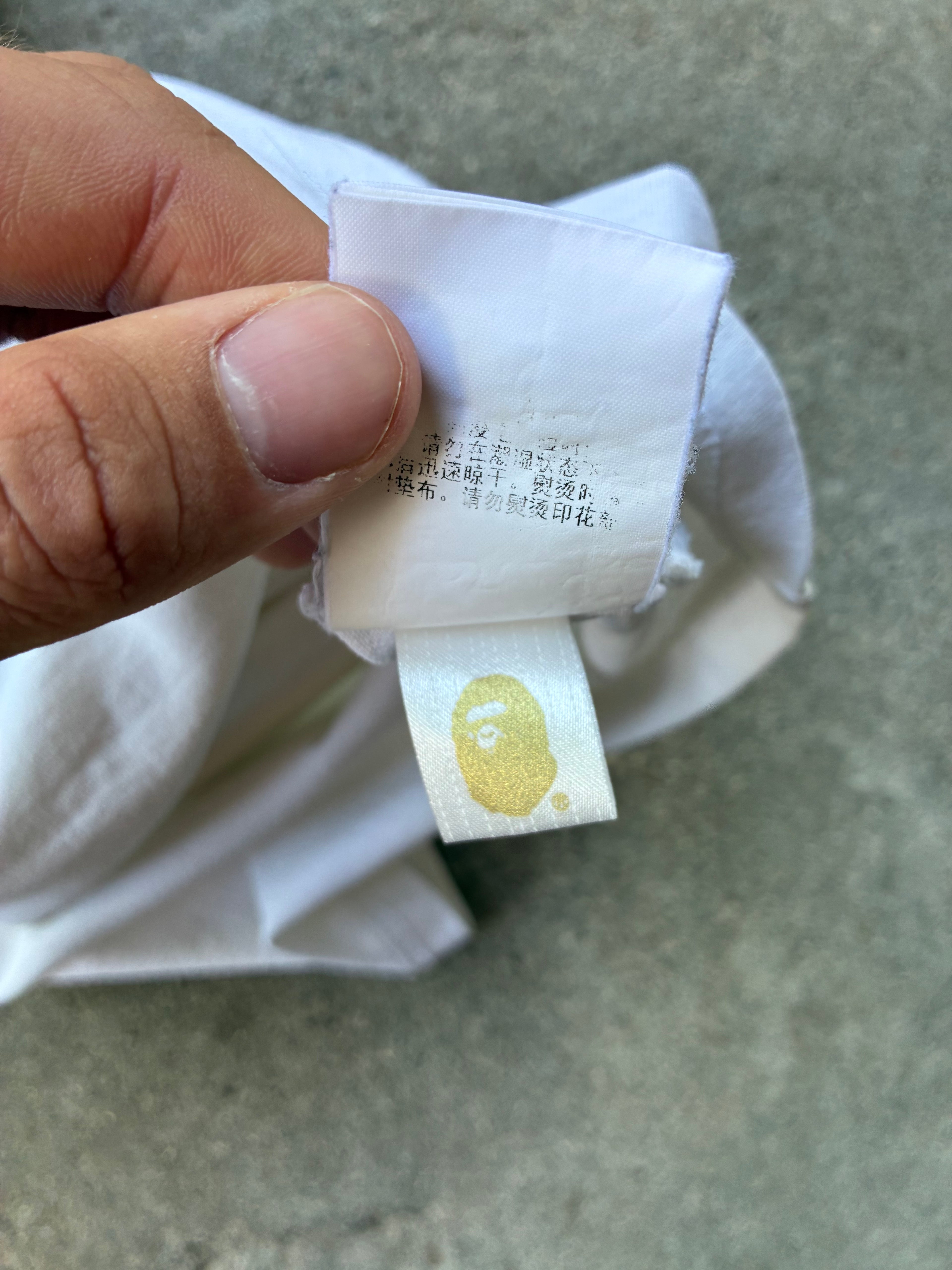 “BAPE x UNDEFEATED” tee (XL)