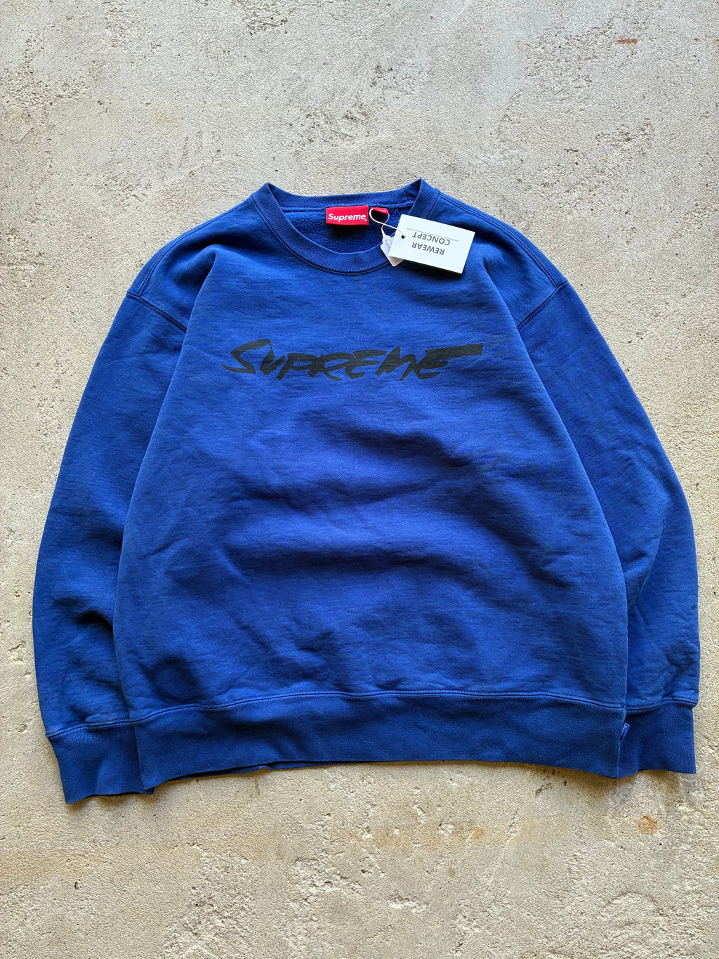 Supreme “FUTURA” Crewneck