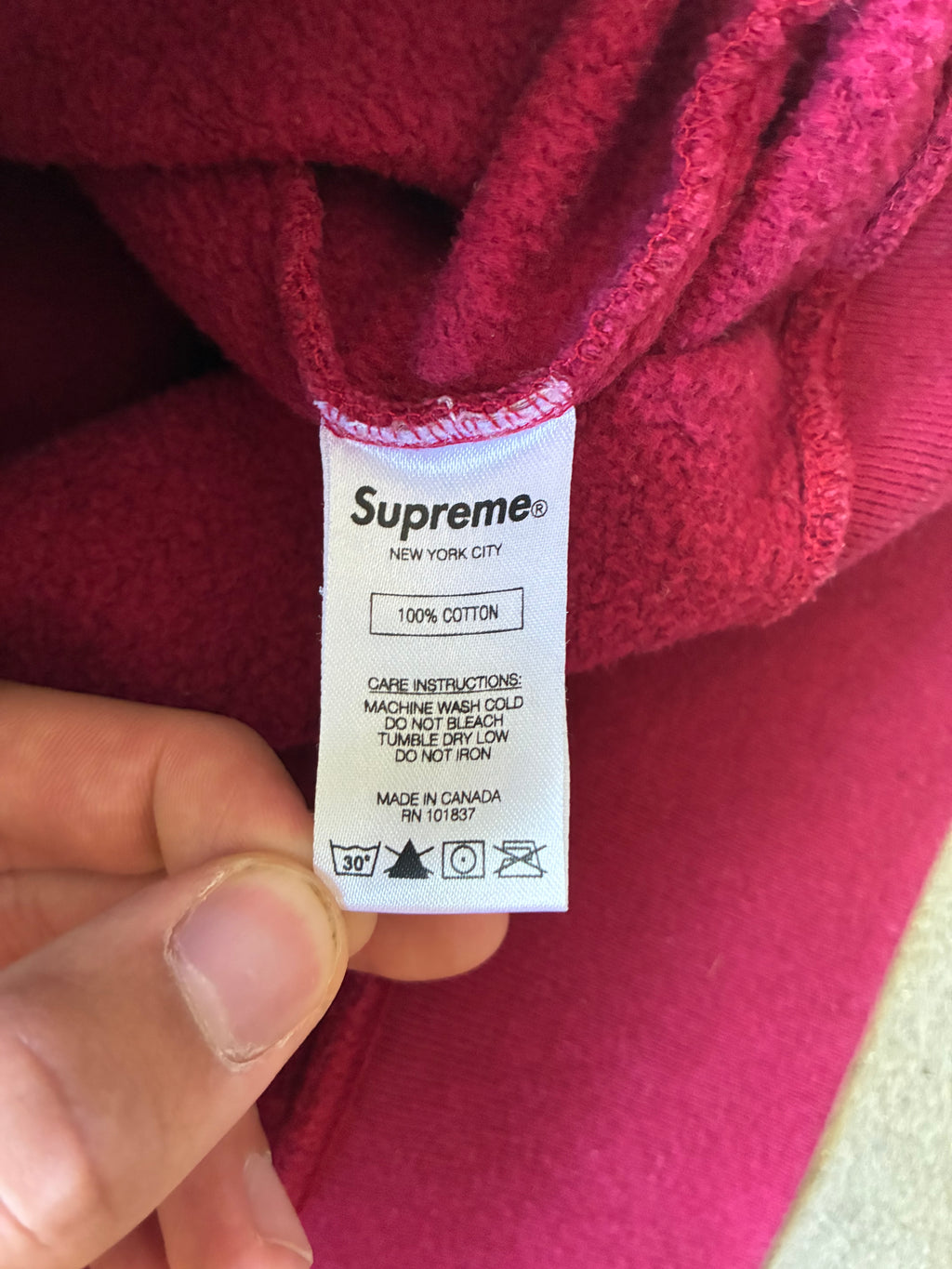 Supreme “TAG LOGO SS19” Hoodie (M)
