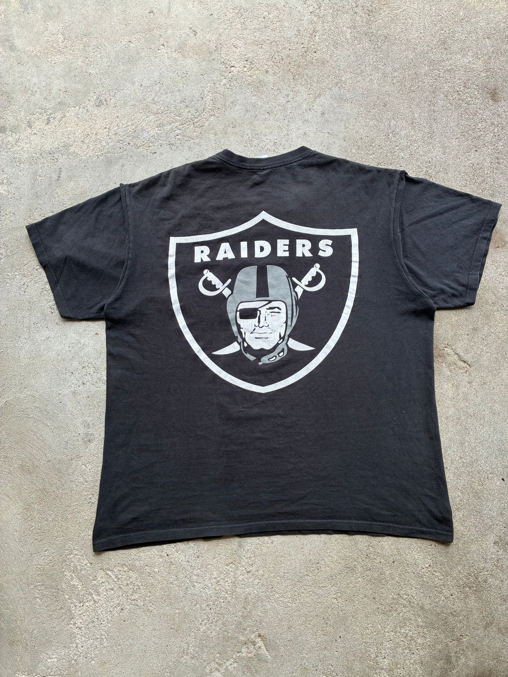 Supreme x NFL “RAIDERS X ‘47 POCKET BLACK SS19” Tee