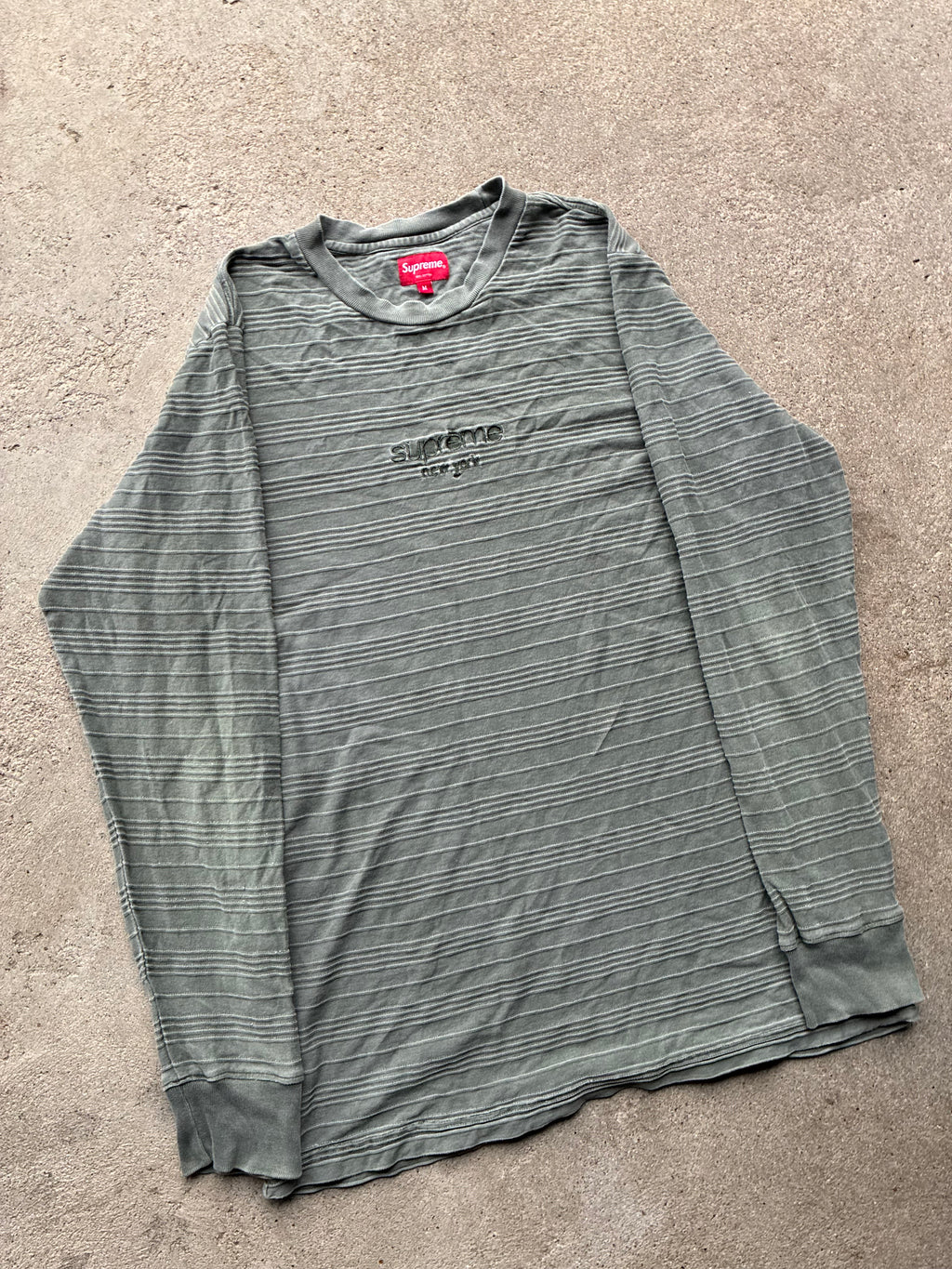 Supreme “RIPPED NEW YORK” Long Sleeve (M)