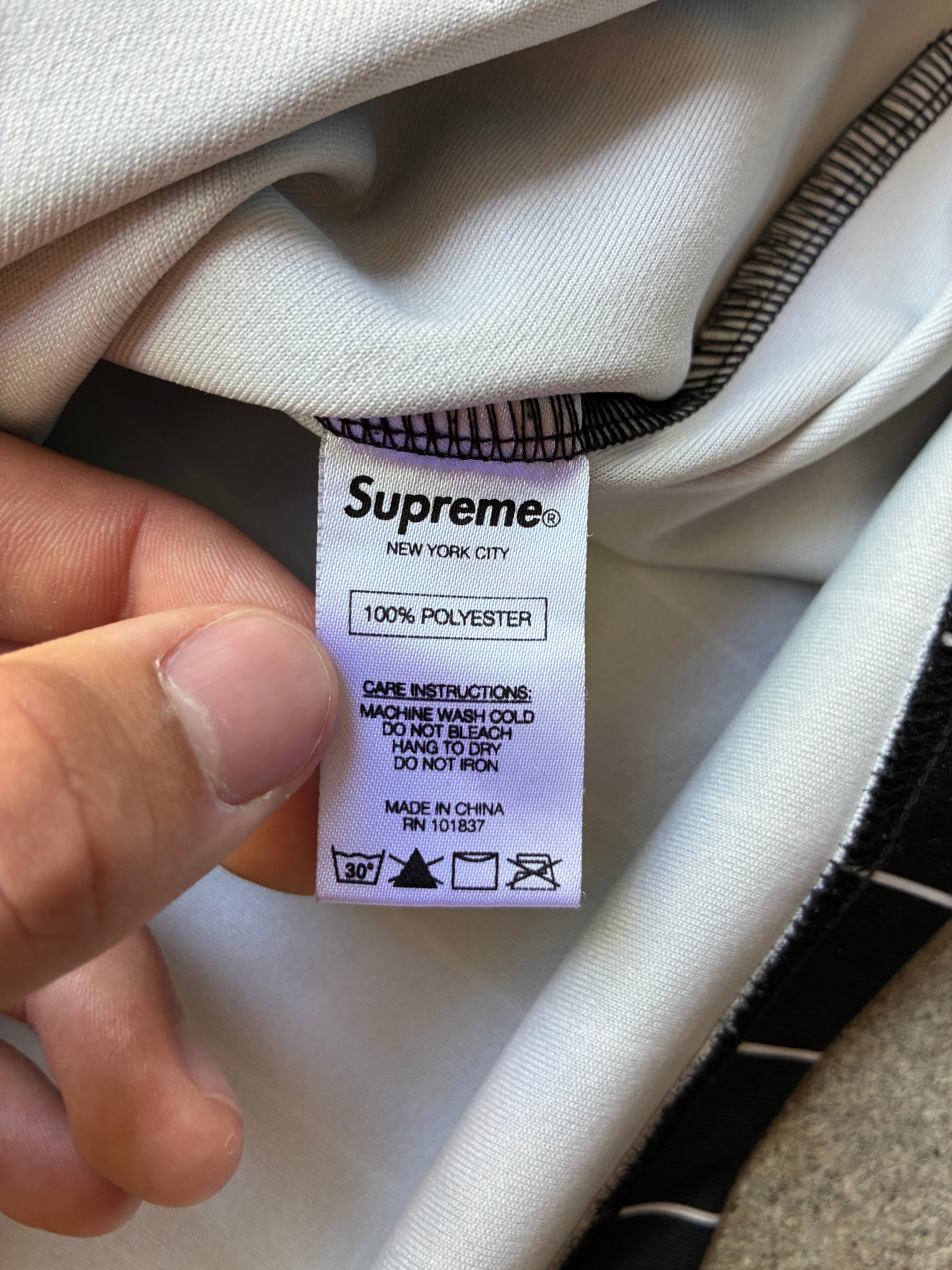 Supreme “PINSTRIPE BASEBALL” jersey (M)