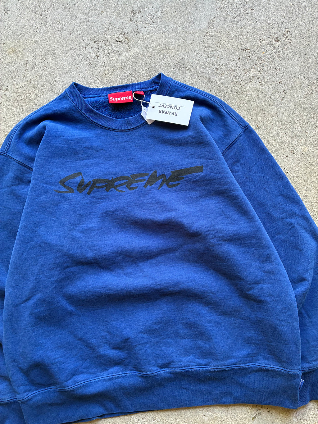 Supreme “FUTURA” Crewneck