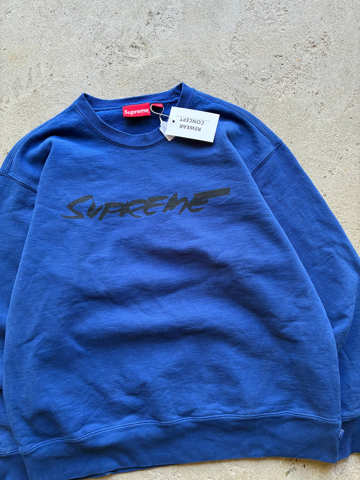 Supreme “FUTURA” Crewneck