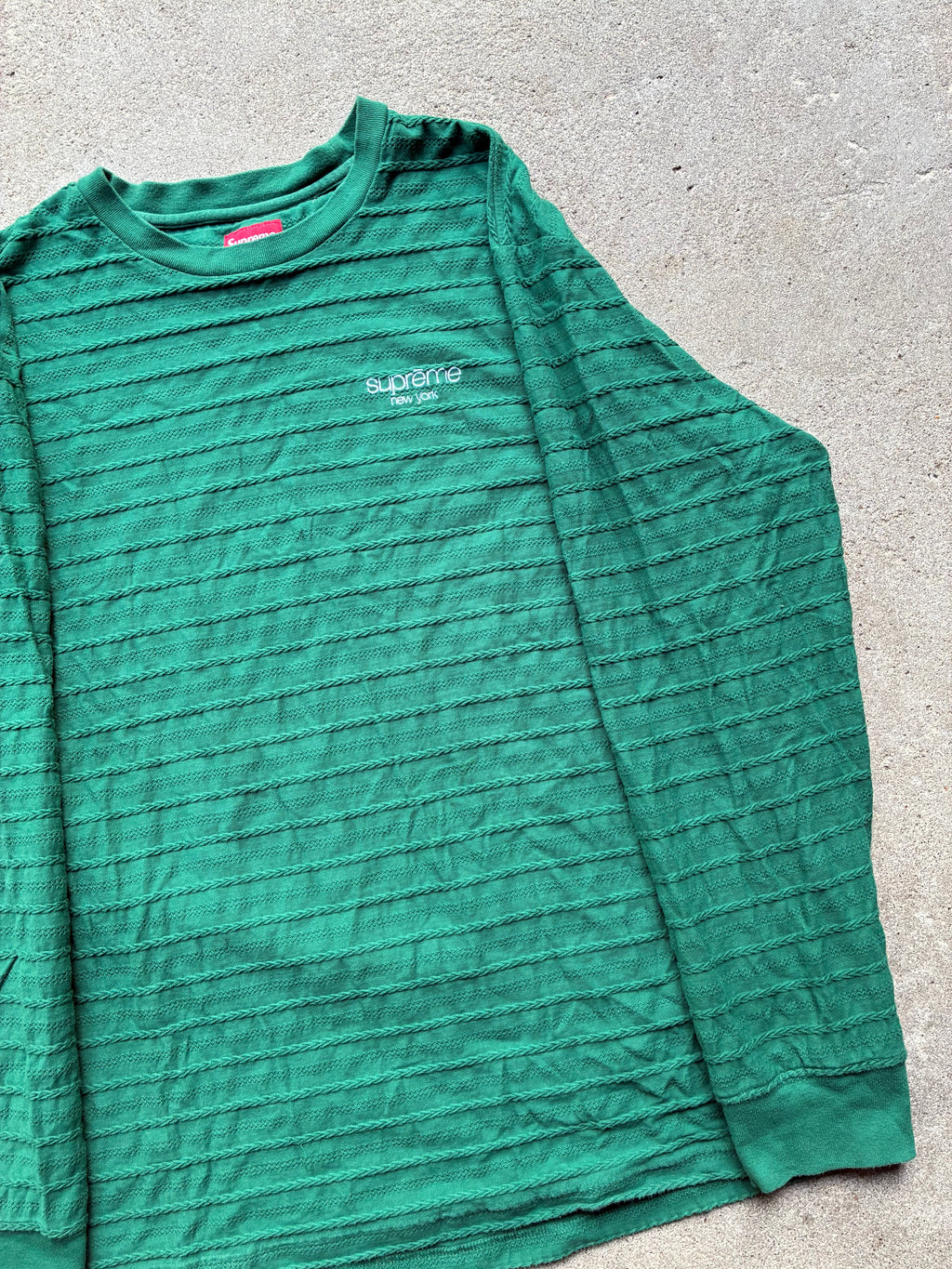 Supreme “RIPPED NEW YORK” Long Sleeve (L)