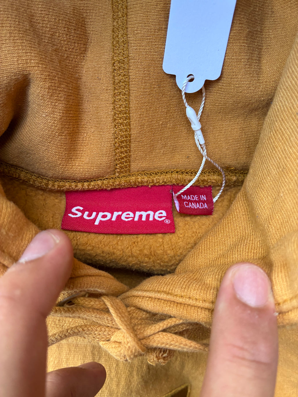 Supreme box logo “MUSTARD FW21” Hoodie (M)