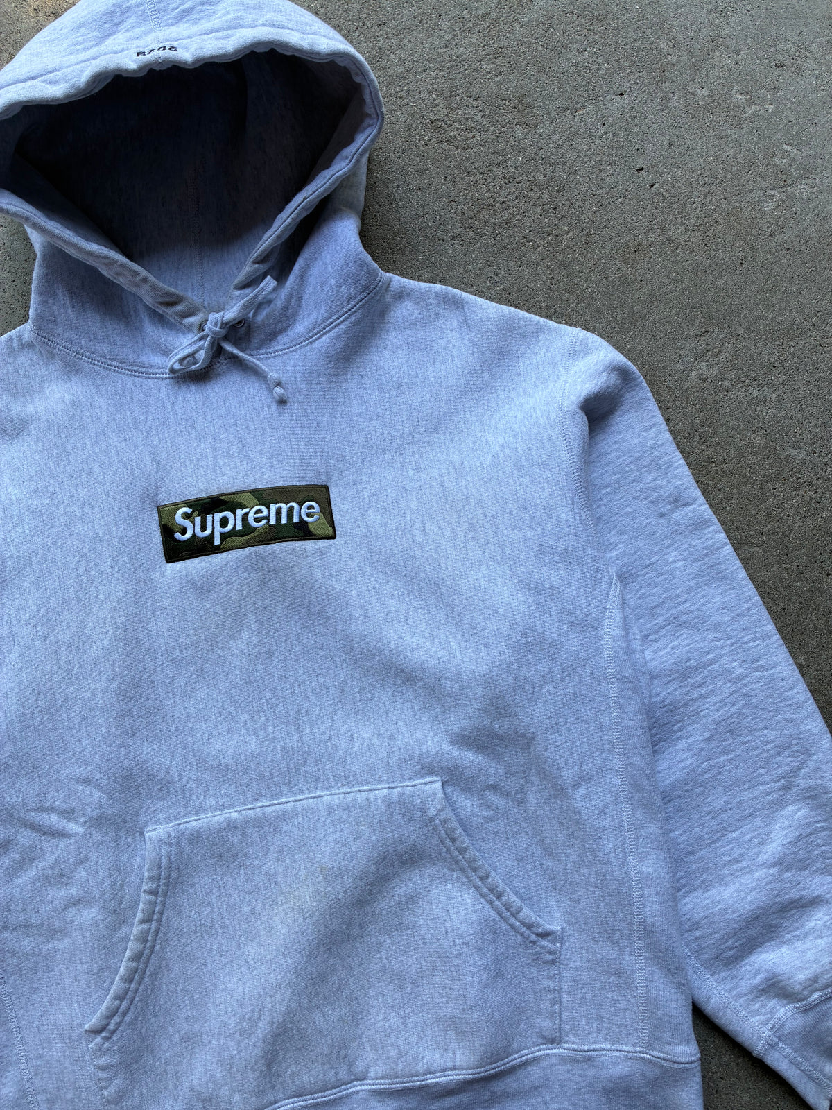 Supreme “BOX LOGO CAMO FW23” Hoodie (M)
