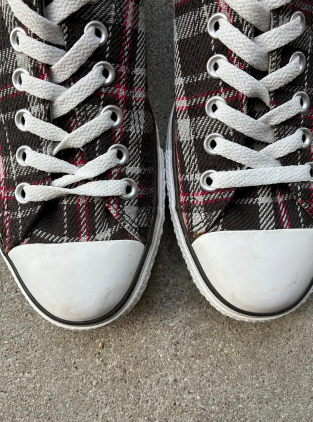 Converse