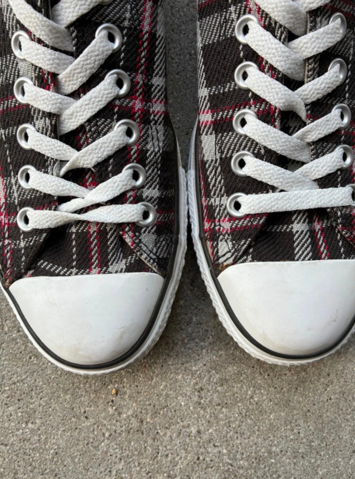 Converse