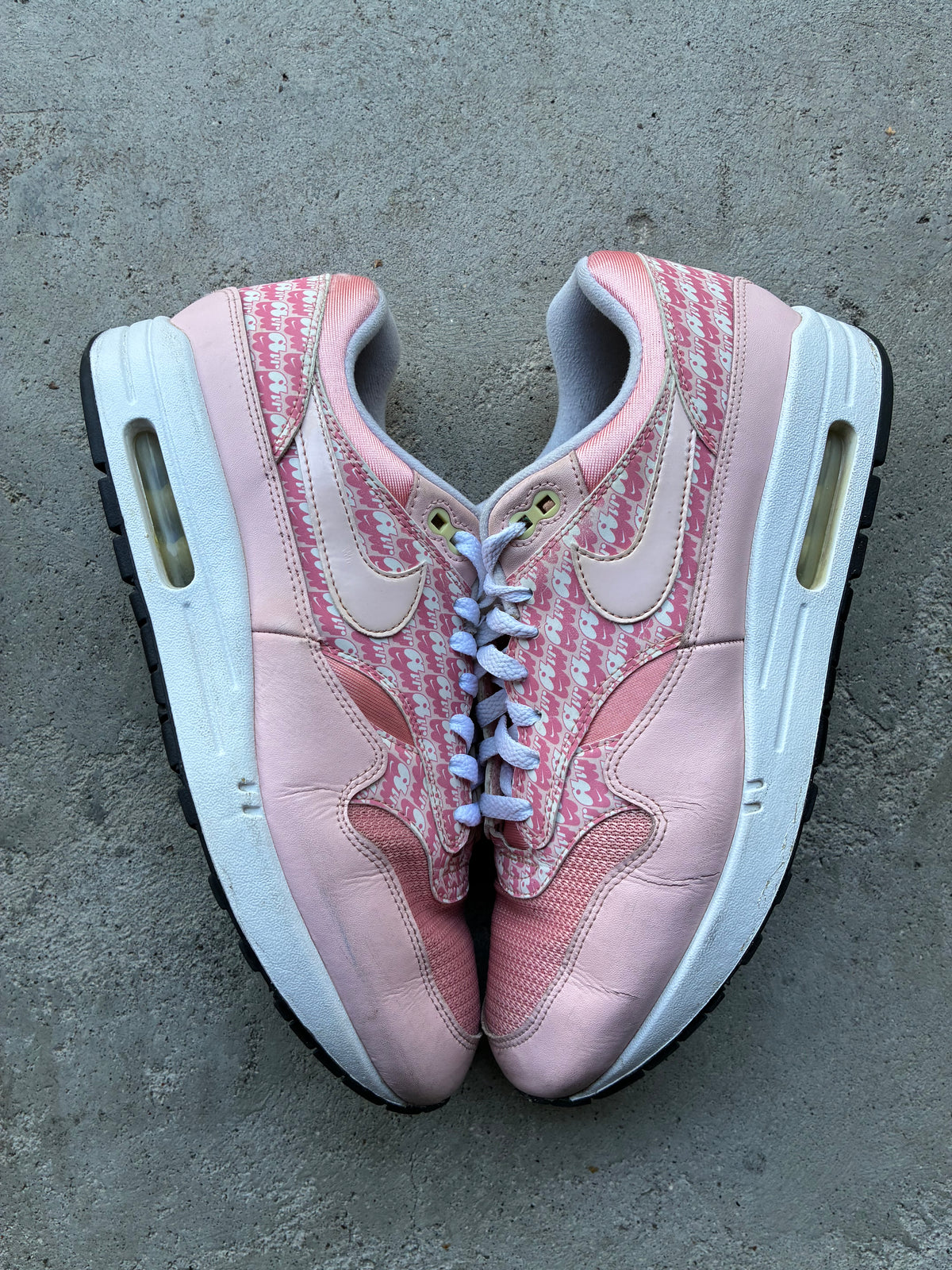 Nike Air Max 1 strawberry lemonade