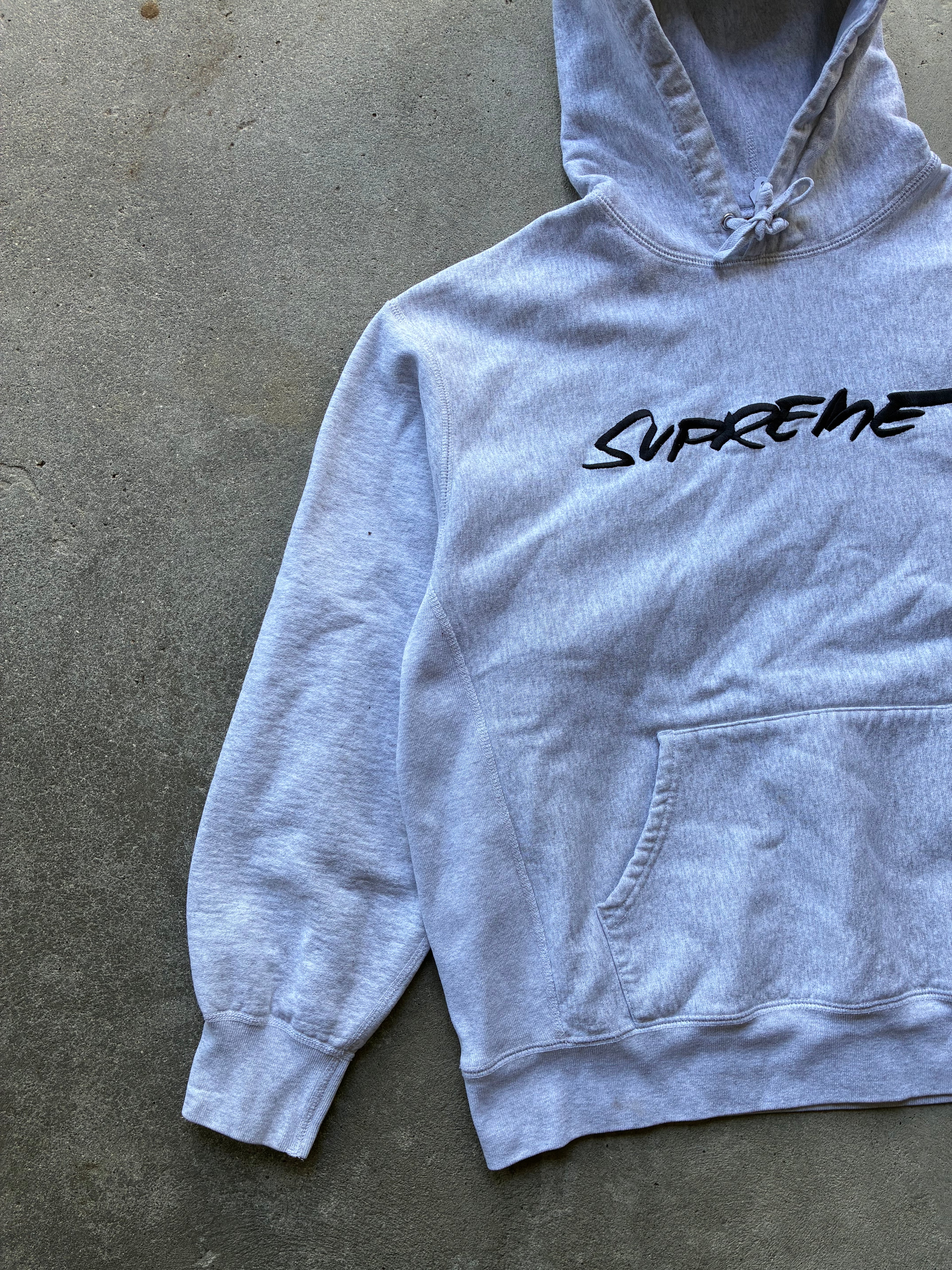Supreme “FUTURA SS24” Hoodie (M)