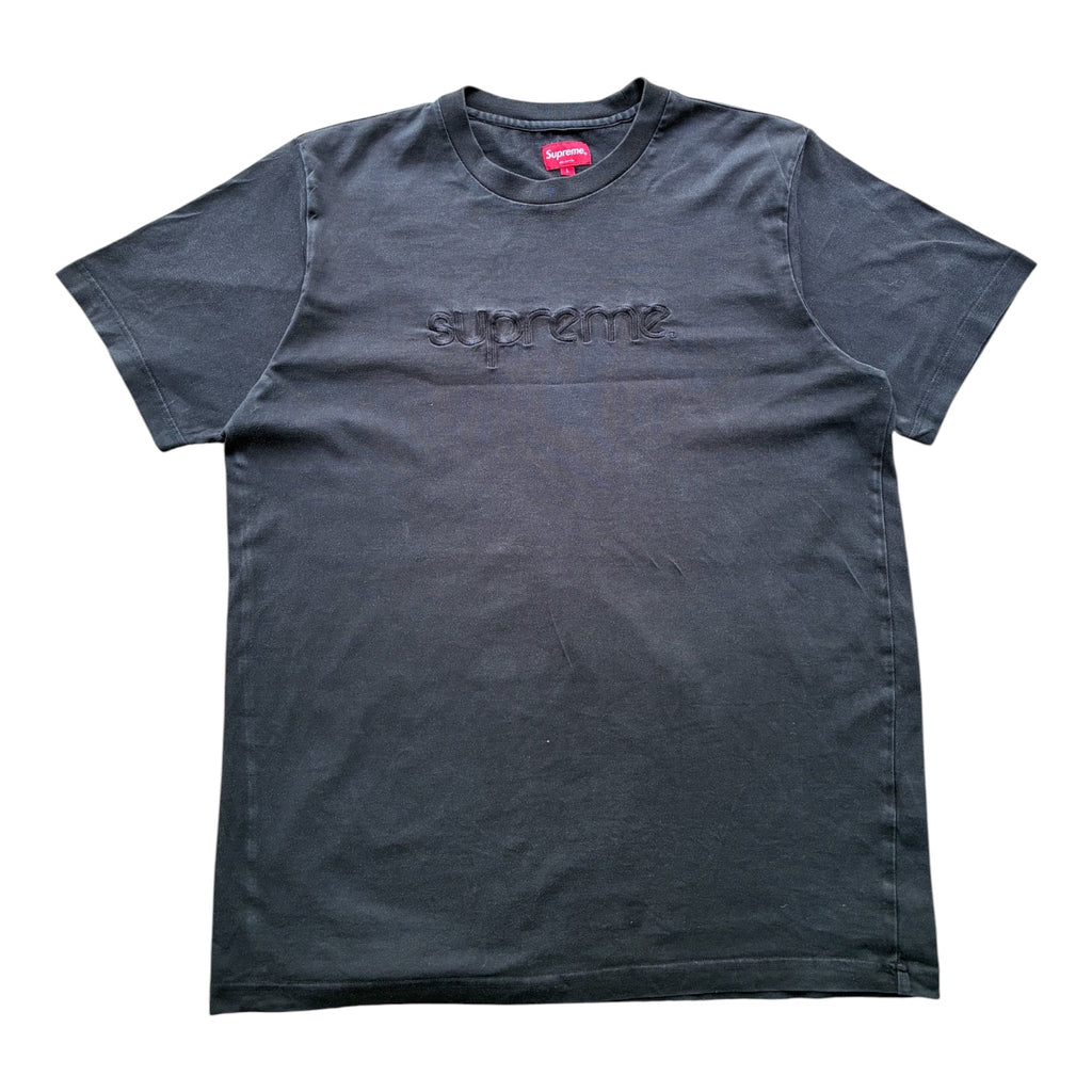 Sort “SUPREME” tee (L)