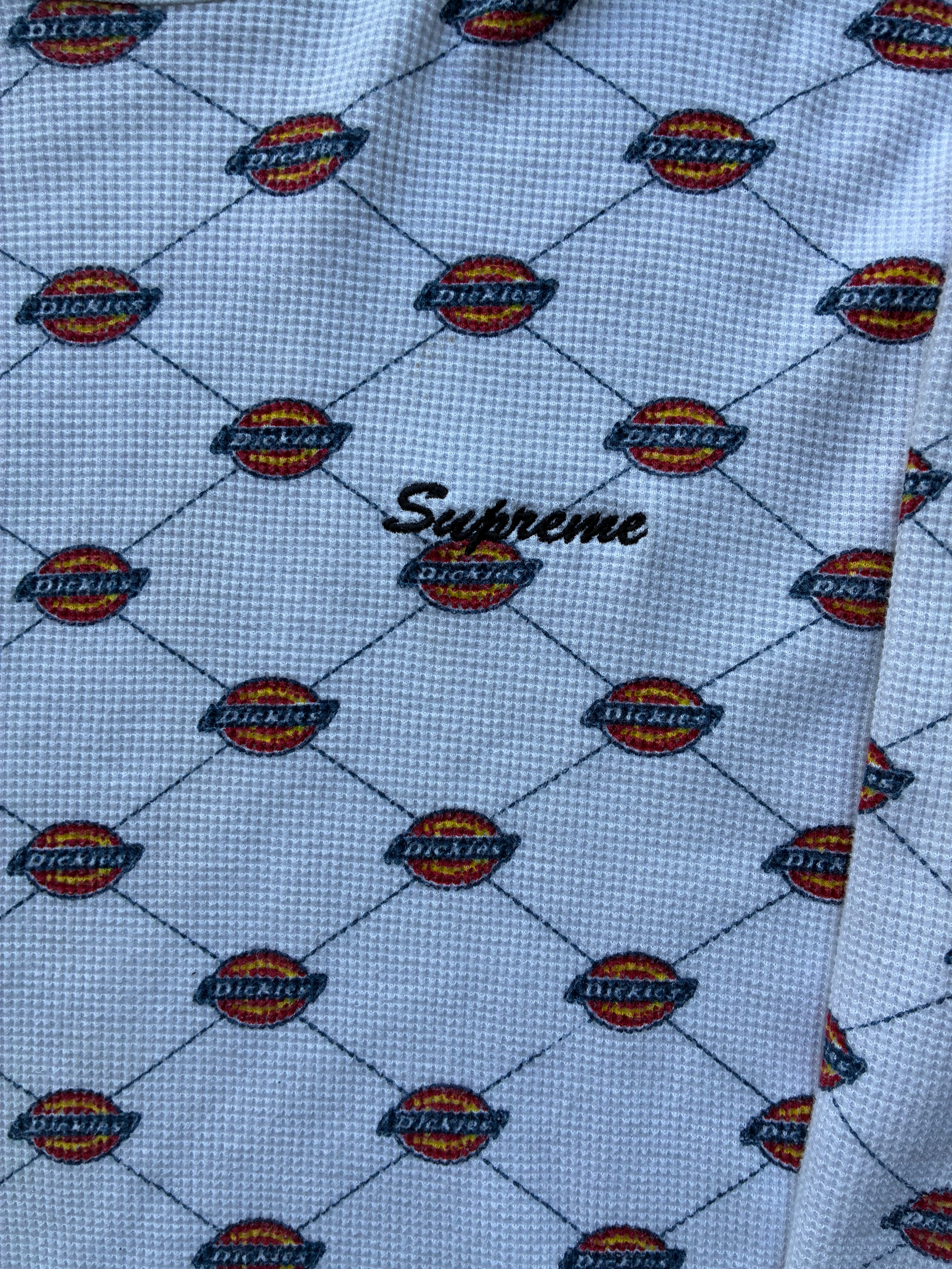 Supreme x dickies “THERMAL FW22” Long Sleeve (M)