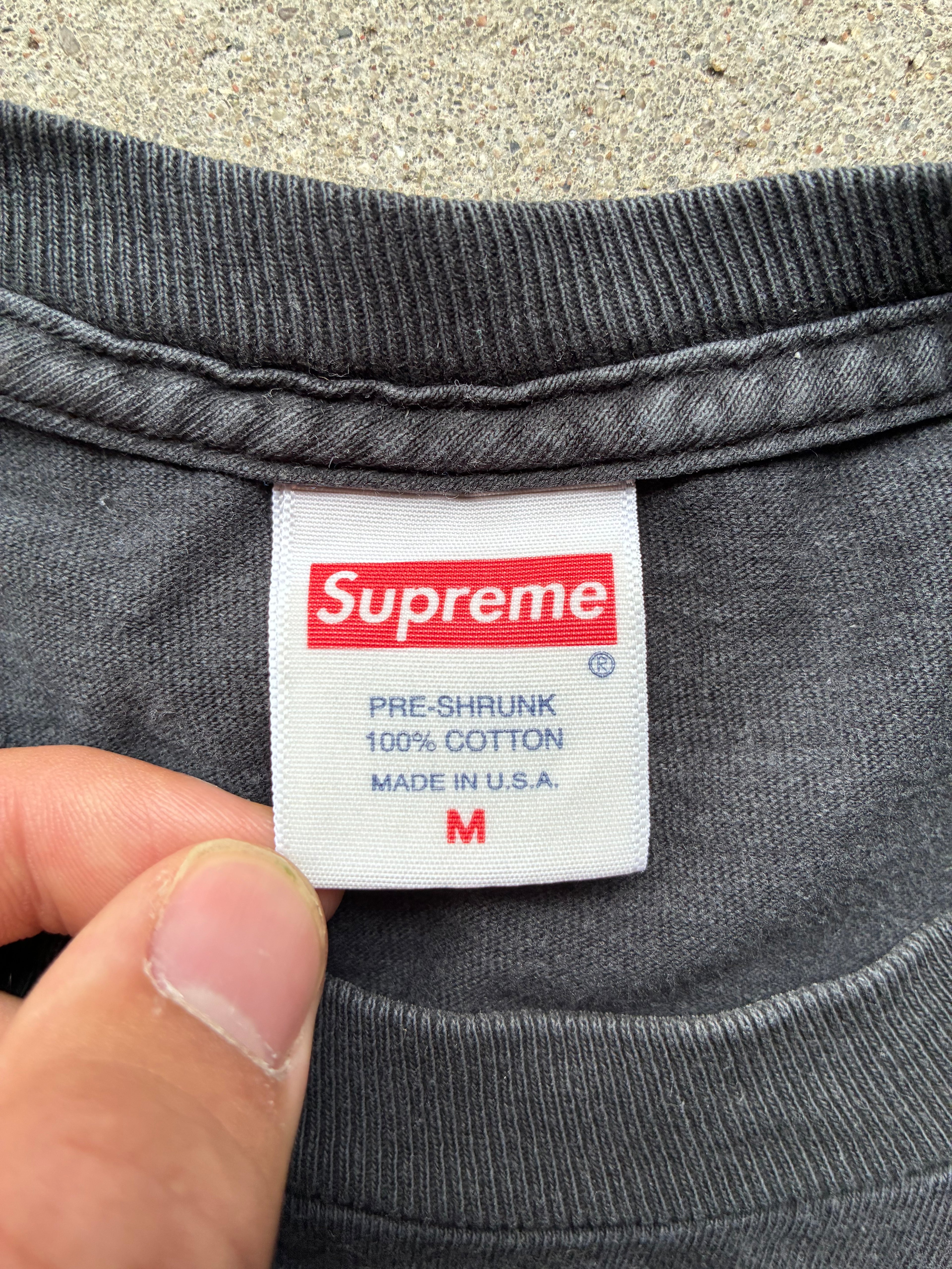 Supreme “BANNER FW19” Tee (M)