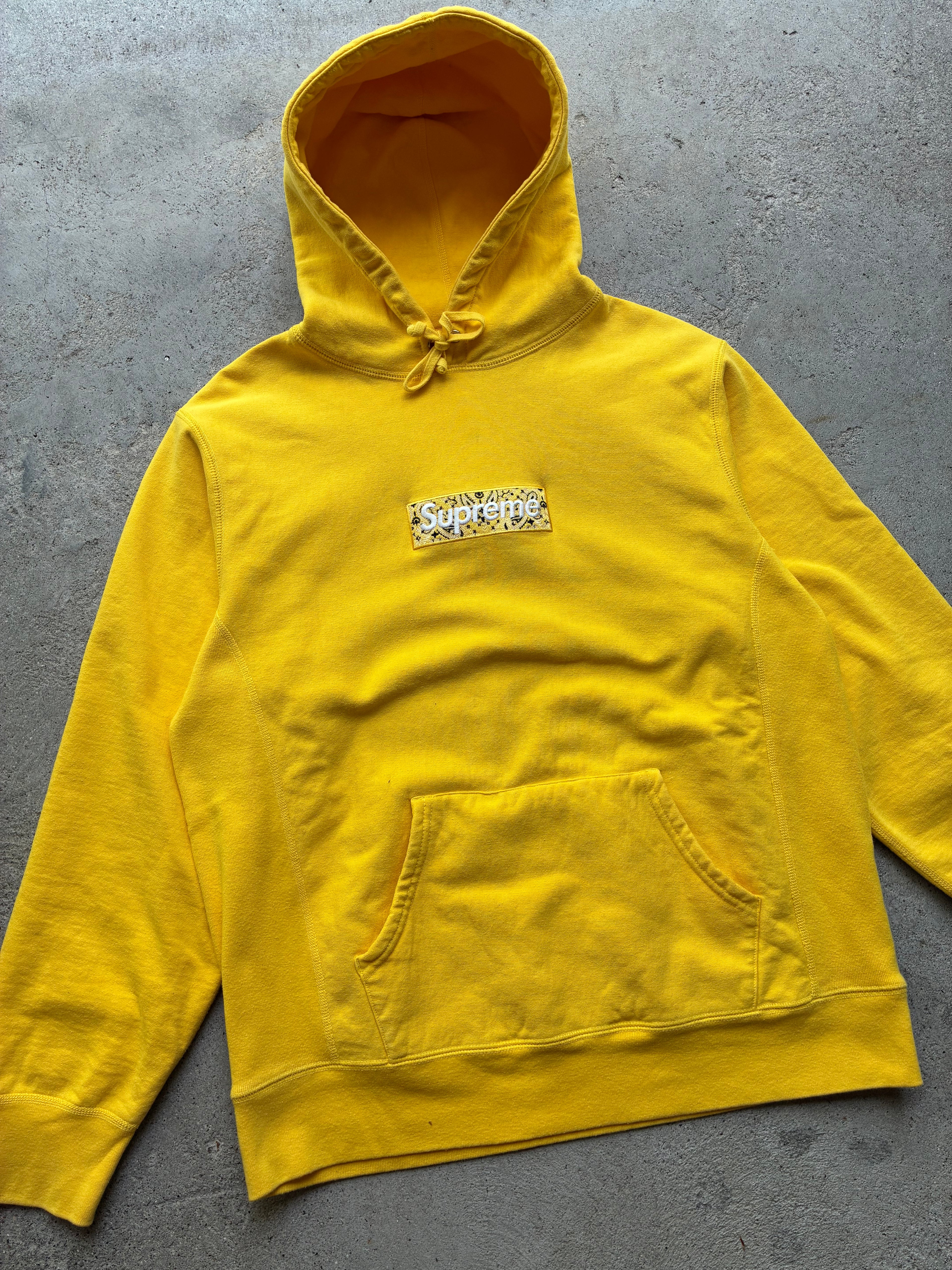 Supreme “BANDANA” Box Logo Hoodie (L)