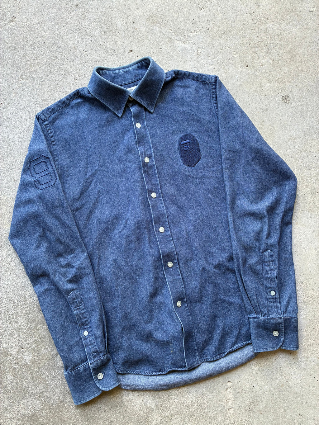 Bape “VINTAGE LOGO” Skjorte (M)
