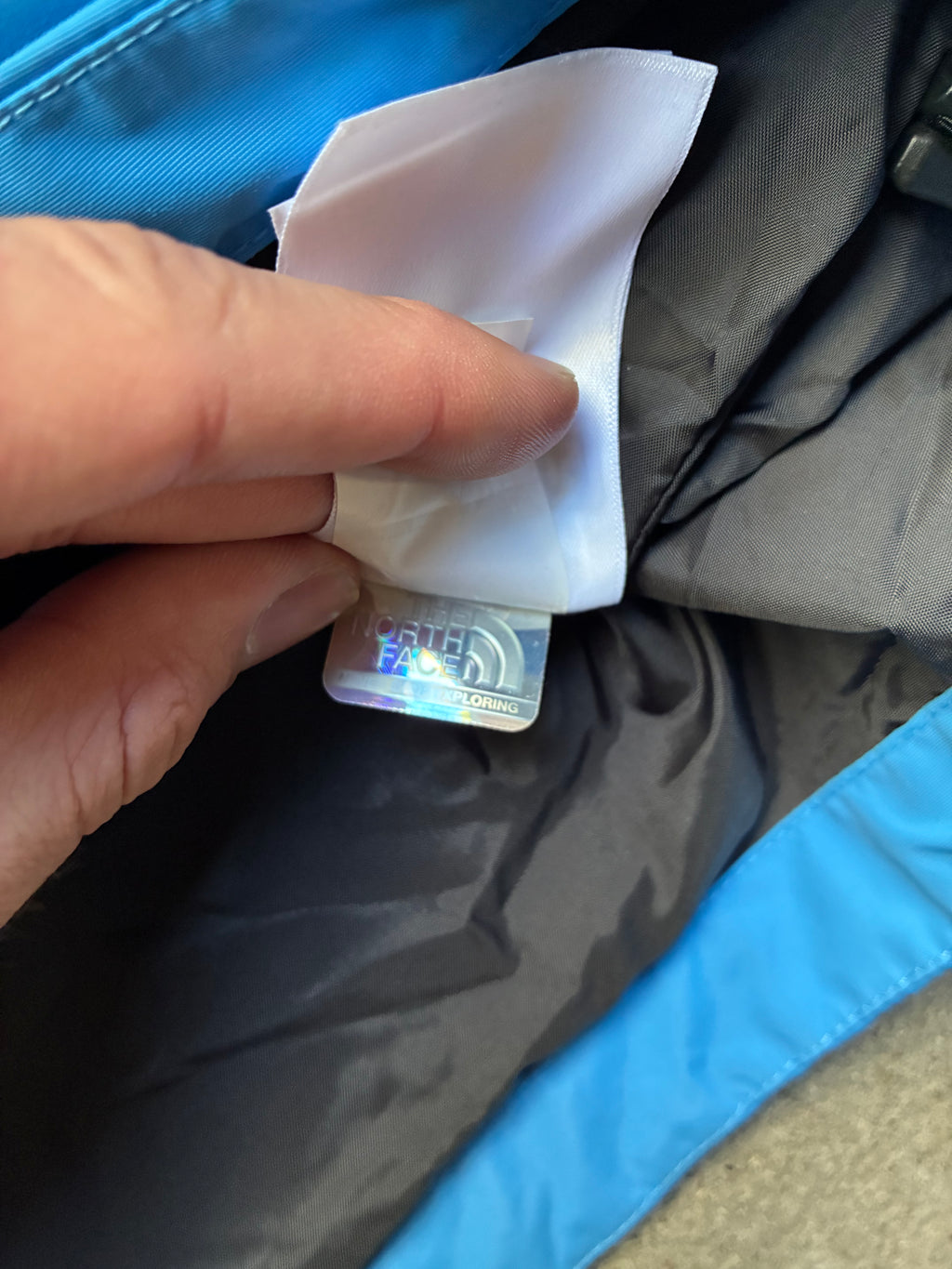 Supreme x The North Face mountain jacket (M)