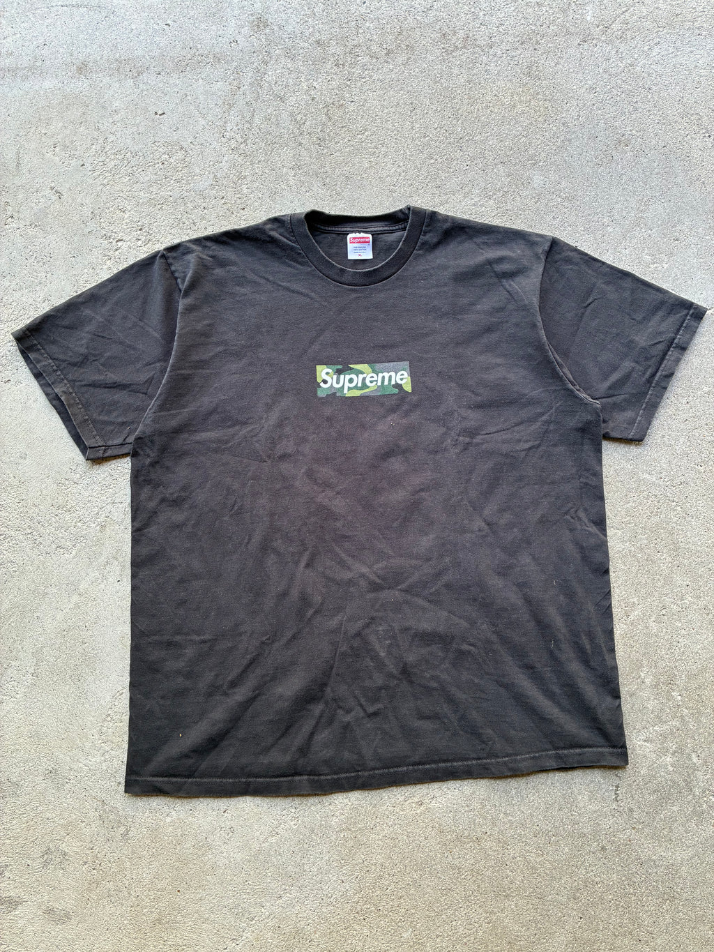 Supreme “CAMO BLACK FW23” Box Logo Tee (XL)