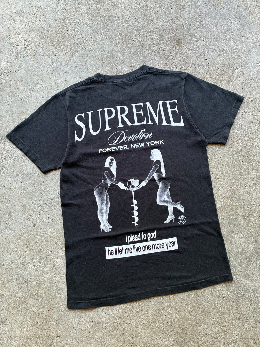 Supreme “DEVOTION BLACK FW25” tee (S)
