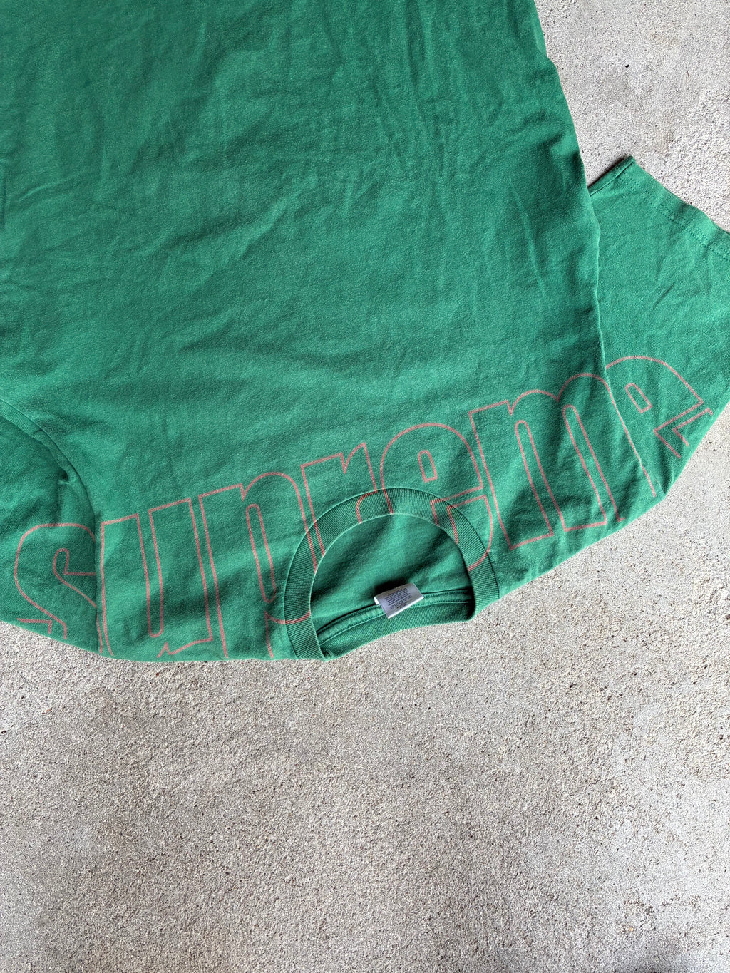 Supreme “REVERSE PIN” Tee (M)