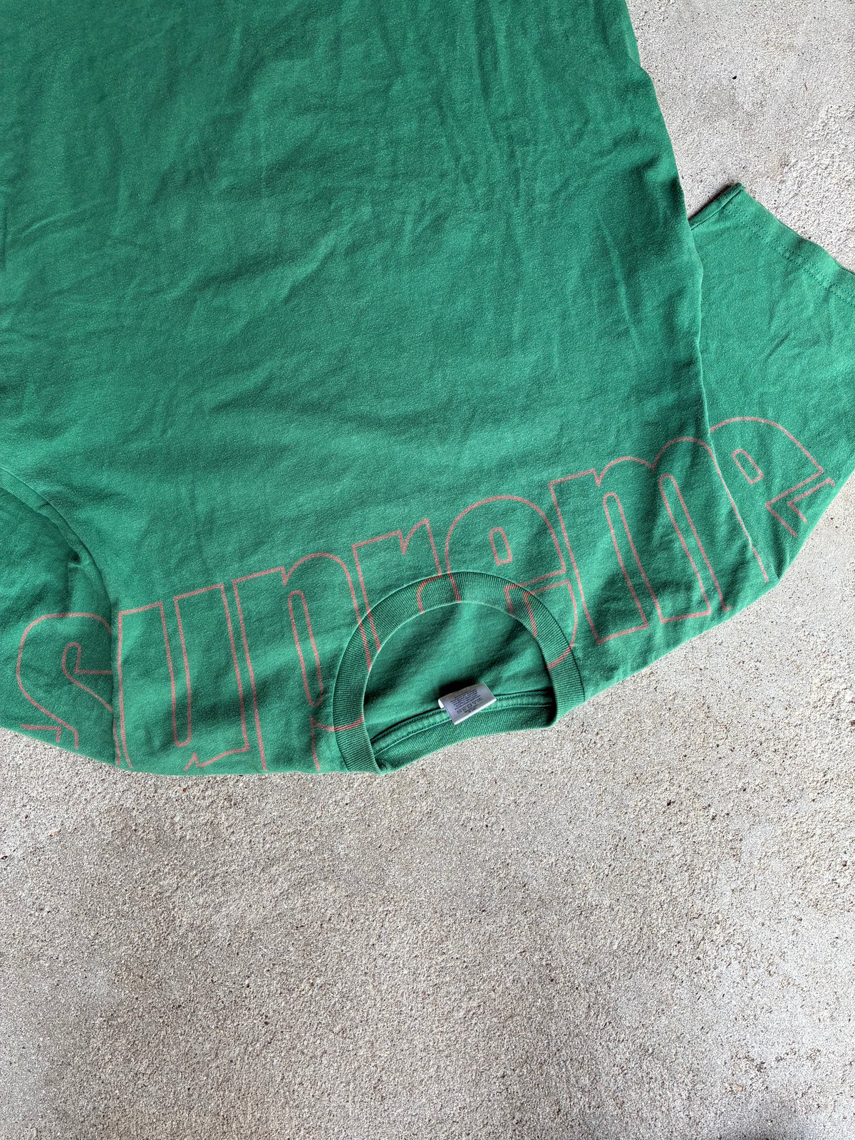 Supreme “REVERSE PIN” Tee (M)
