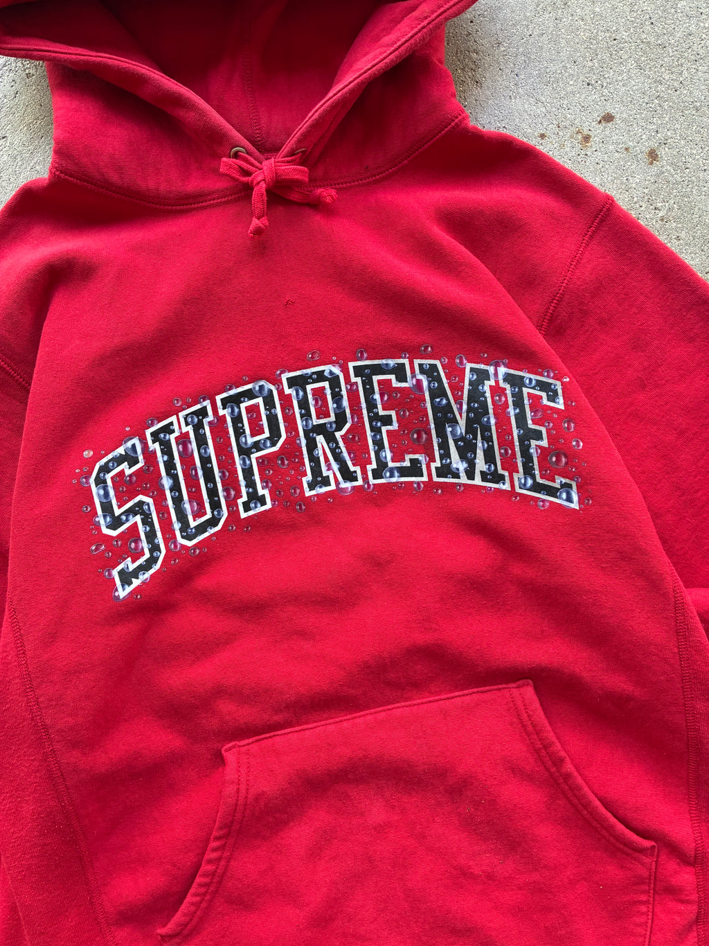 Supreme “WATER ARC LOGO” Hoodie (L)