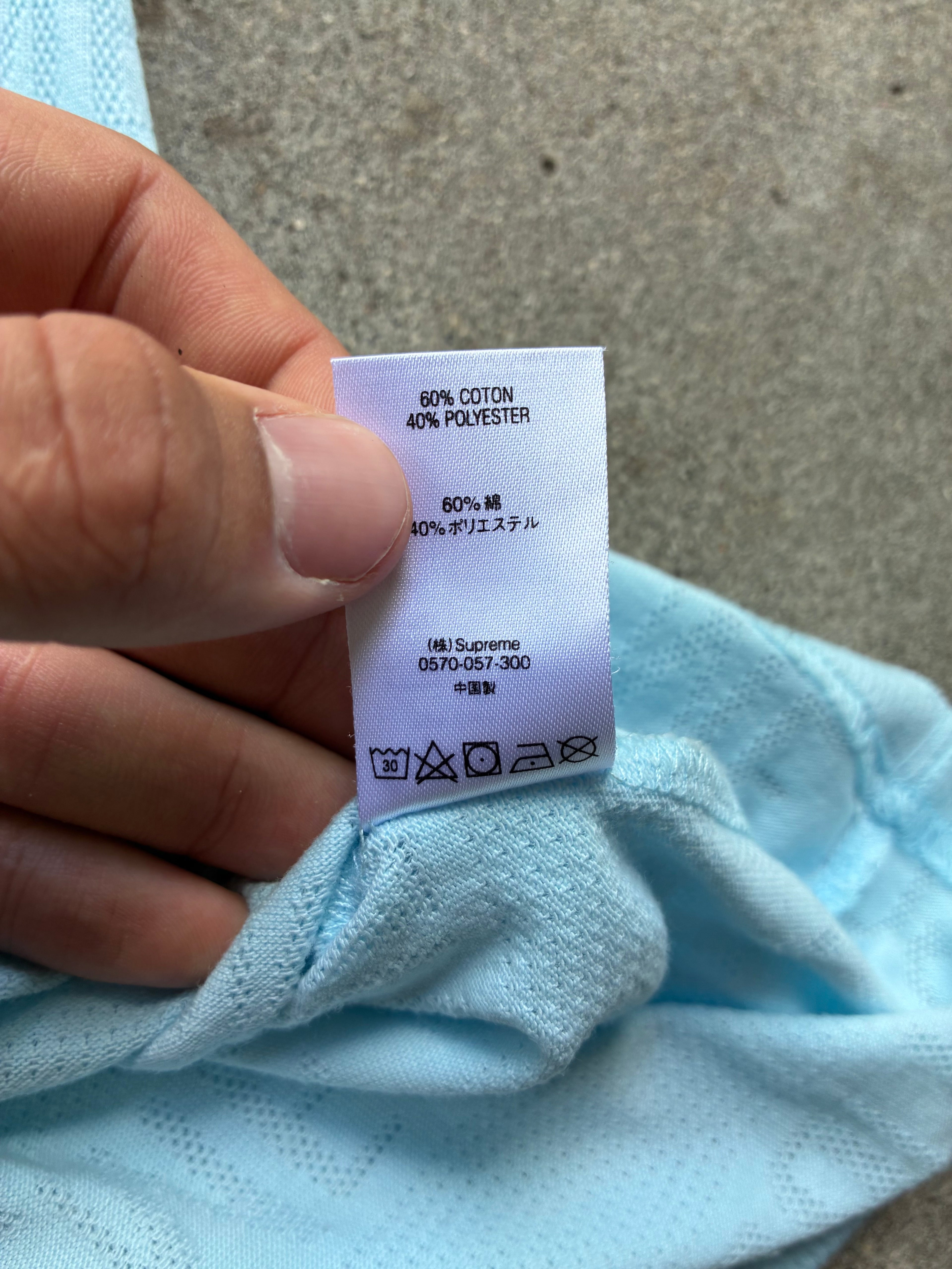 Supreme light blue “MESH STRIPE” tee (L)