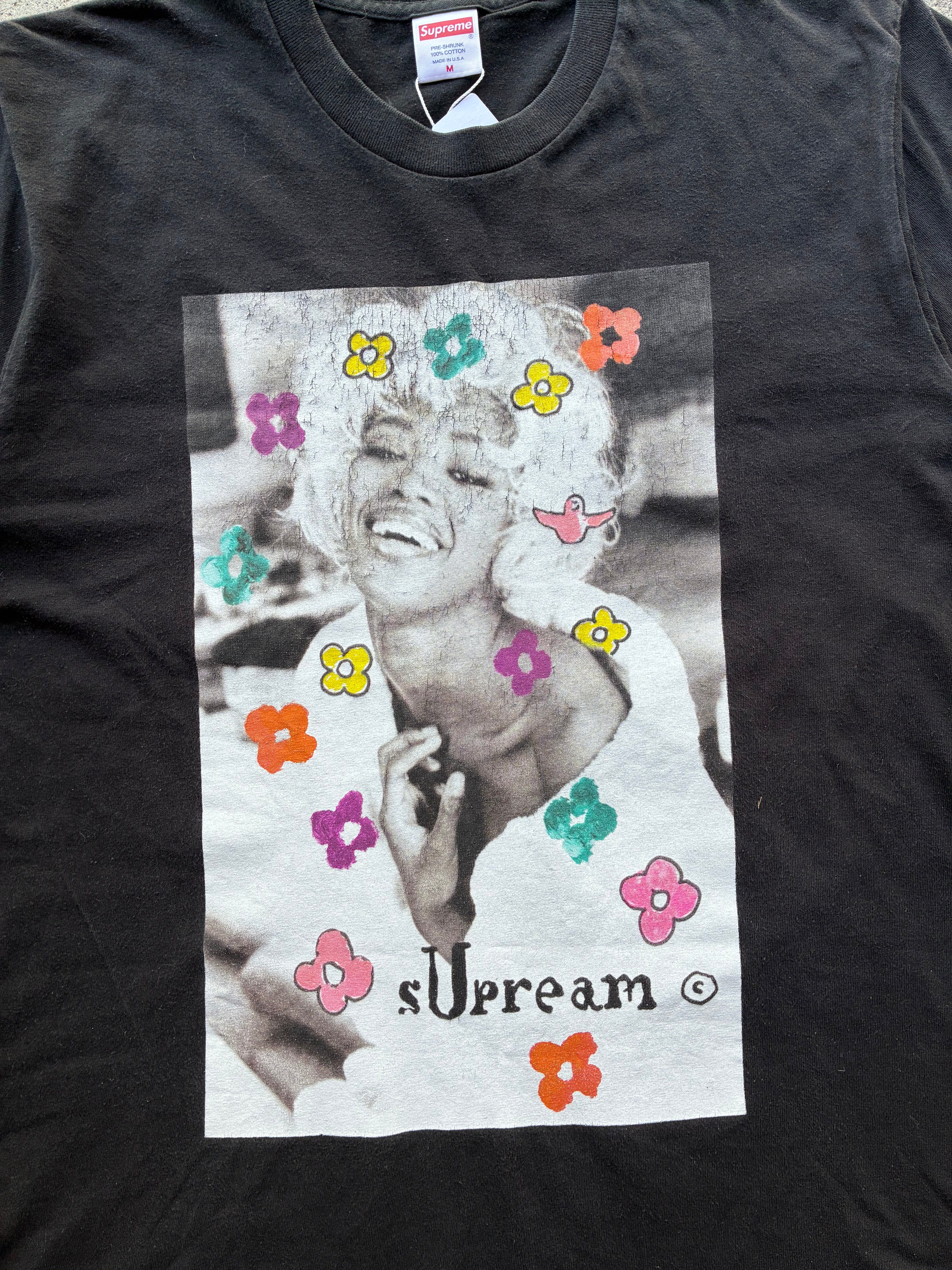 Supreme  “NAOMI CAMPBELL SS20” Tee (M)