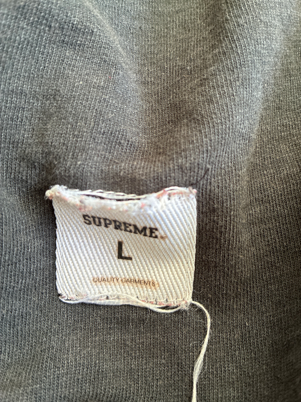 Supreme “STAR LOGO S/S” Tee (L)