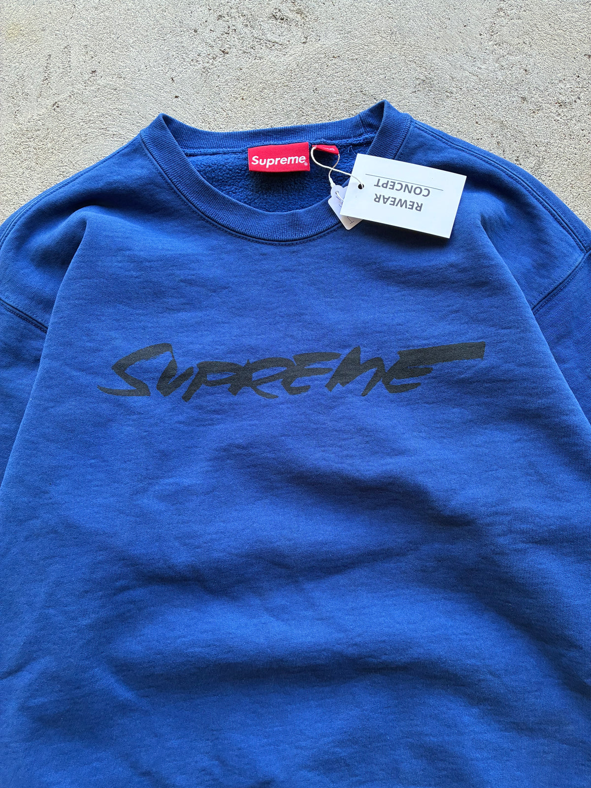 Supreme “FUTURA” Crewneck