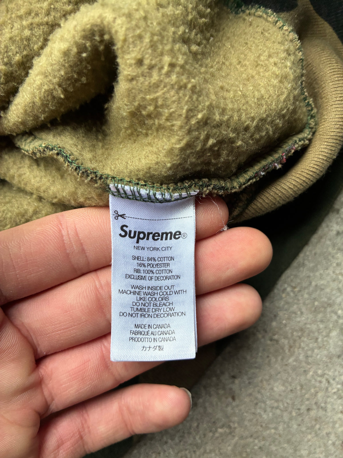 Supreme “COLLEGIATE APPLIQUÉ CAMO” Zip Up hoodie (L)