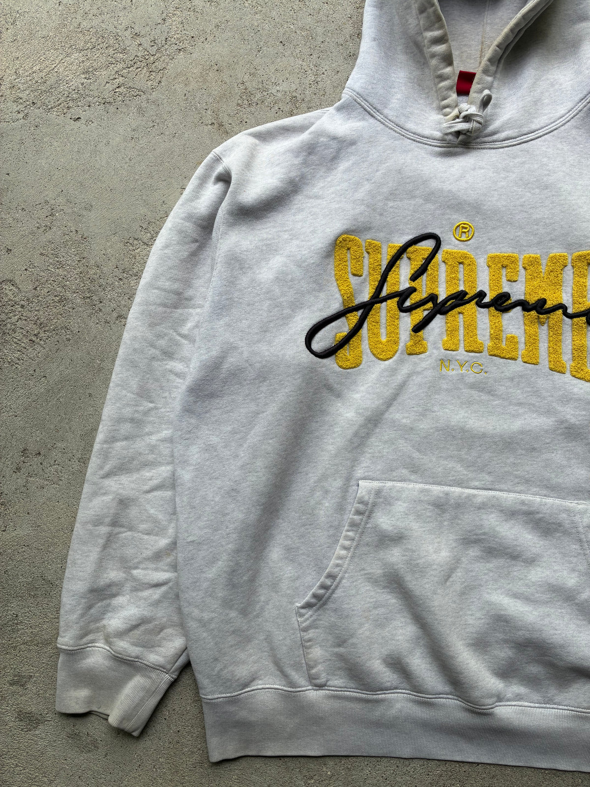 Supreme “SUDADERA” Hoodie (L)
