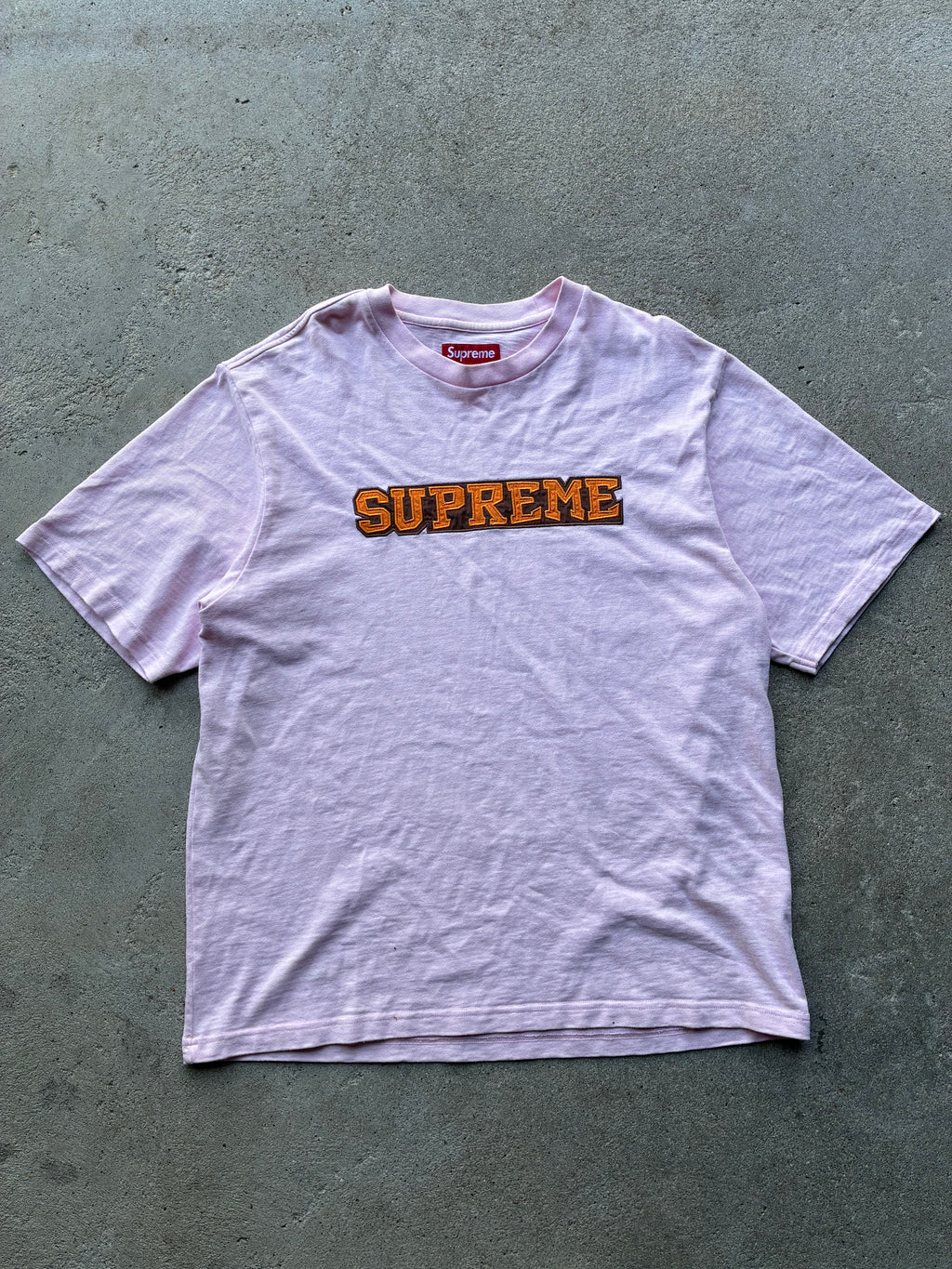 Supreme “SATIN APPLEQUE SS25” Tee (M)