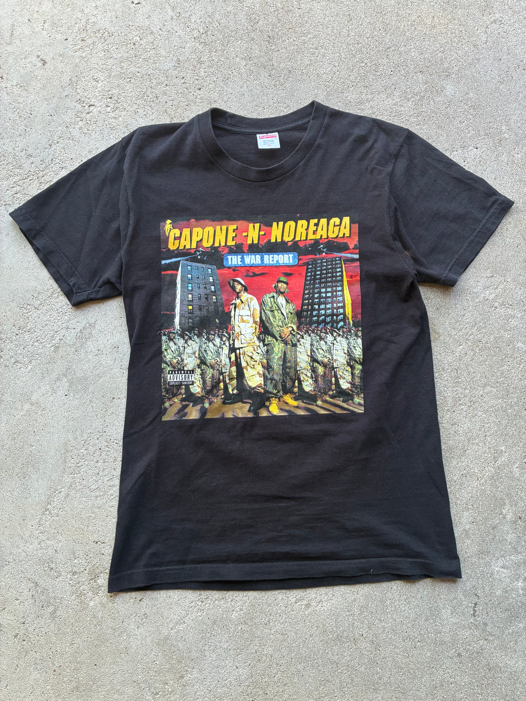 Supreme “WAR REPORT” Tee (M)