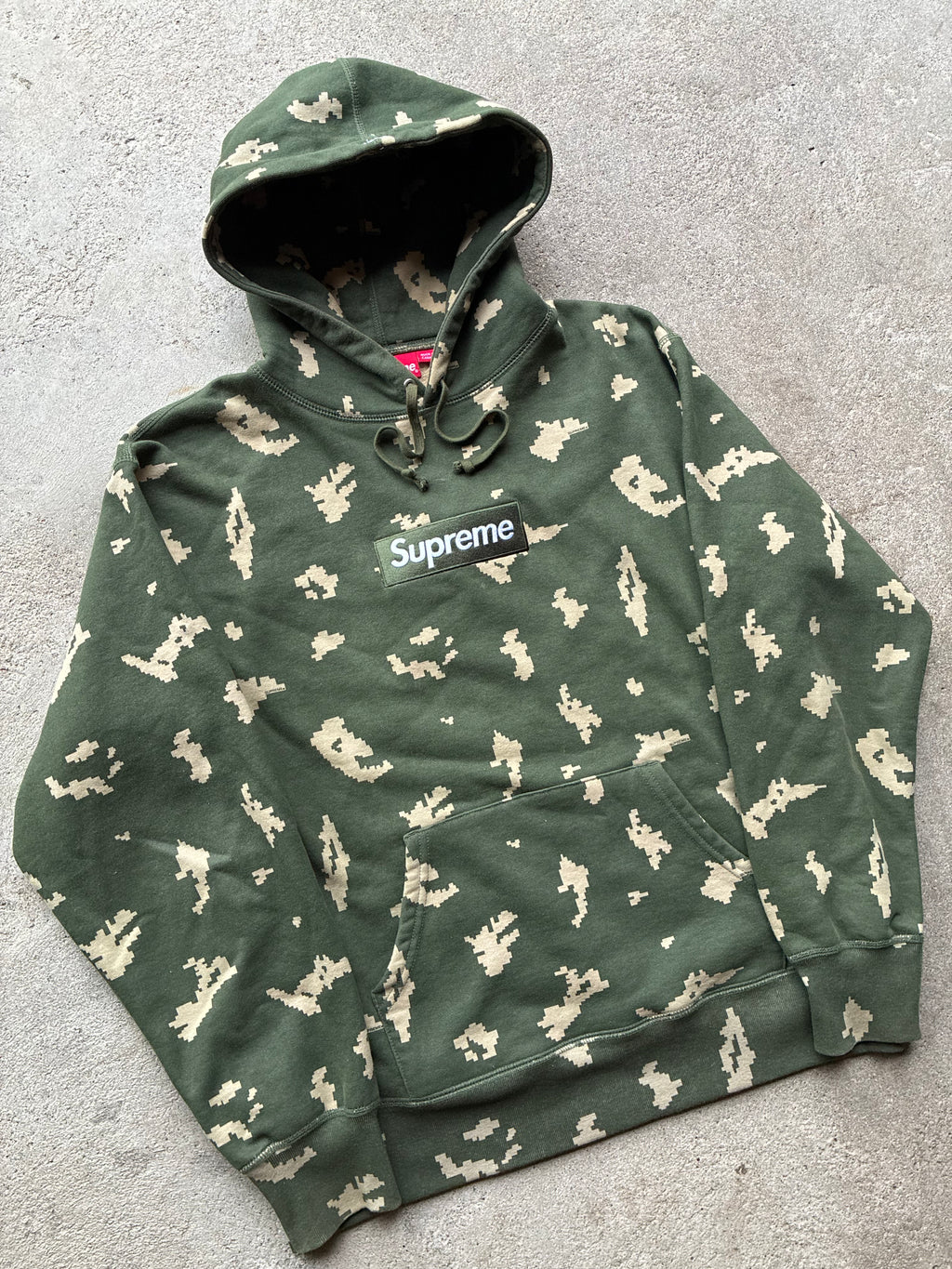 Supreme “CAMO” Box logo hoodie (M)