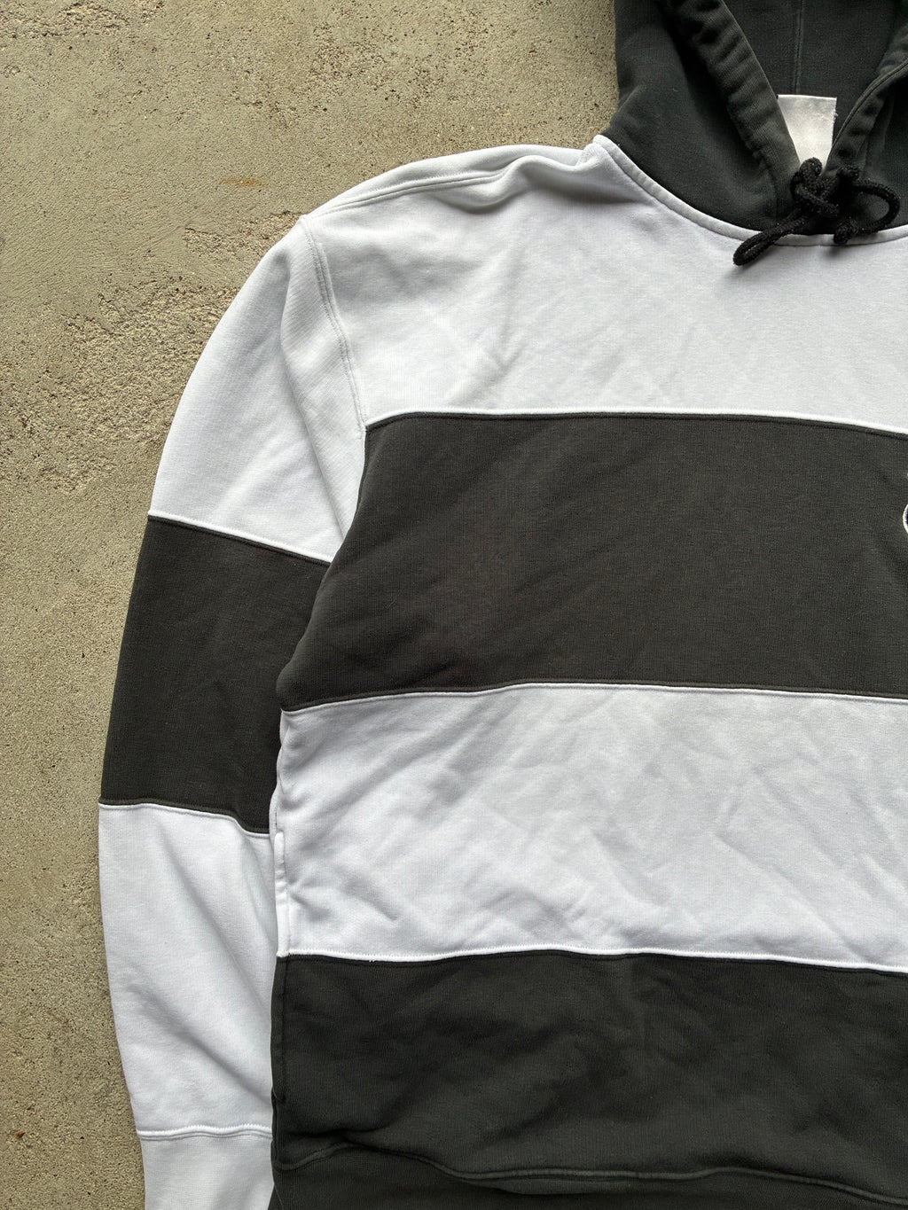 Supreme x Nike “STRIPE” Hoodie (M)