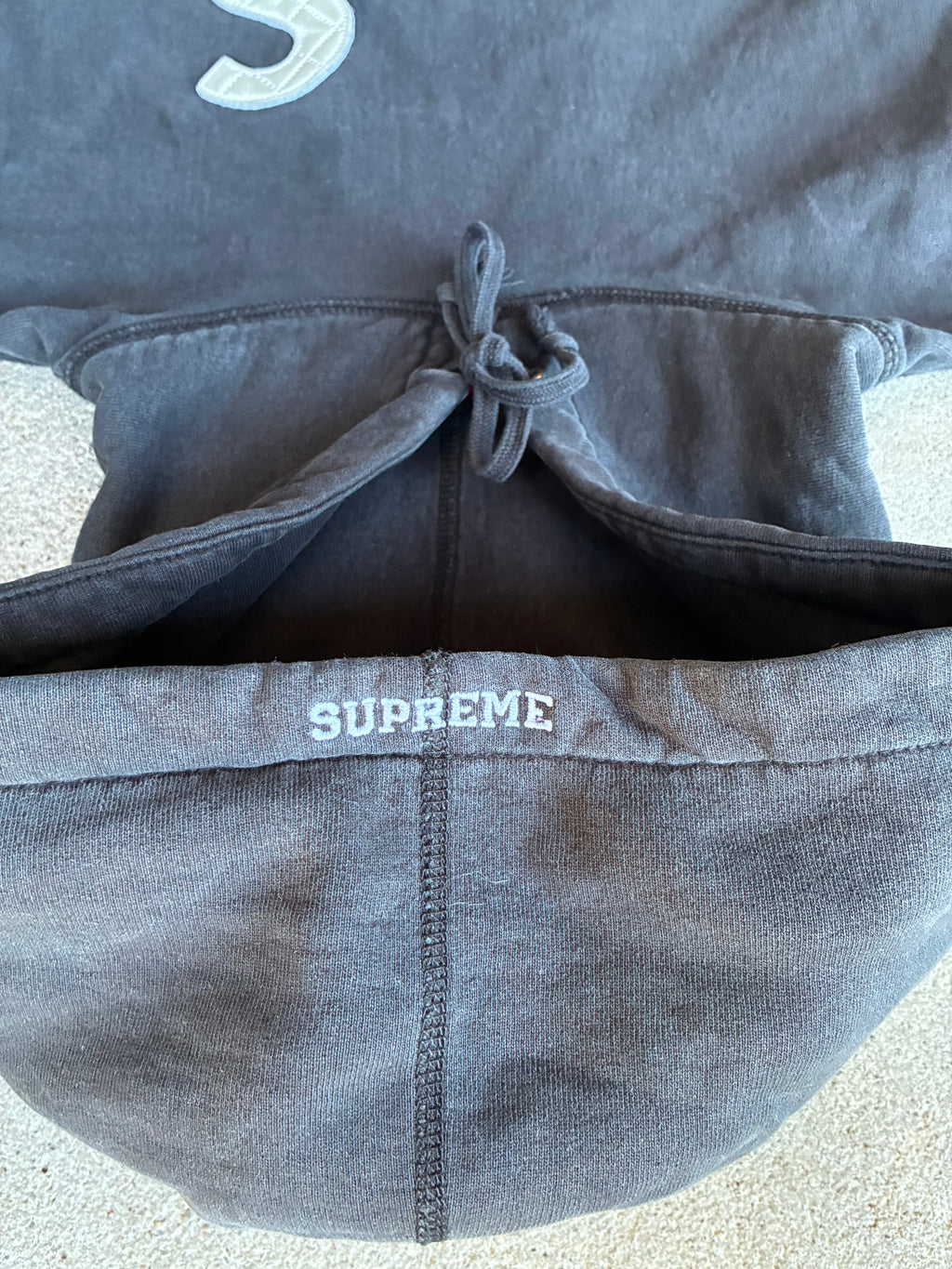 Supreme “S LOGO” Hoodie (M)