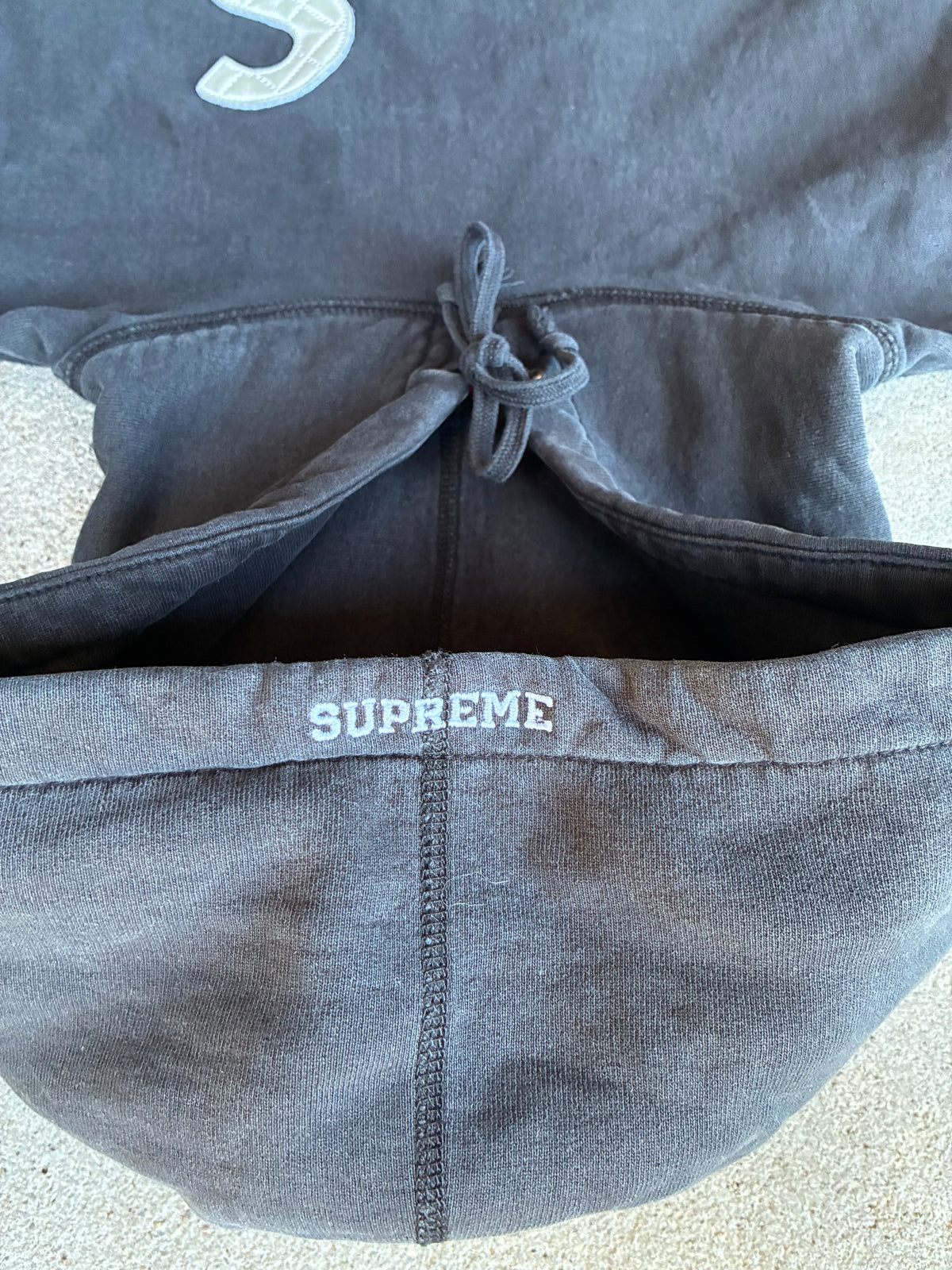 Supreme “S LOGO” Hoodie (M)