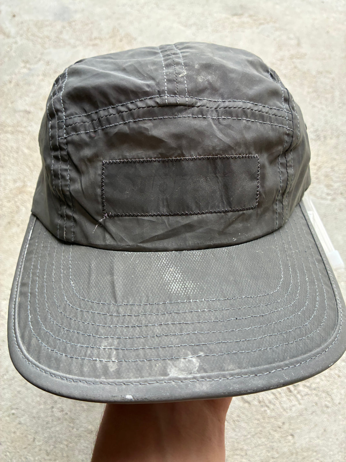 Grå Supreme camp cap (Adjustable)