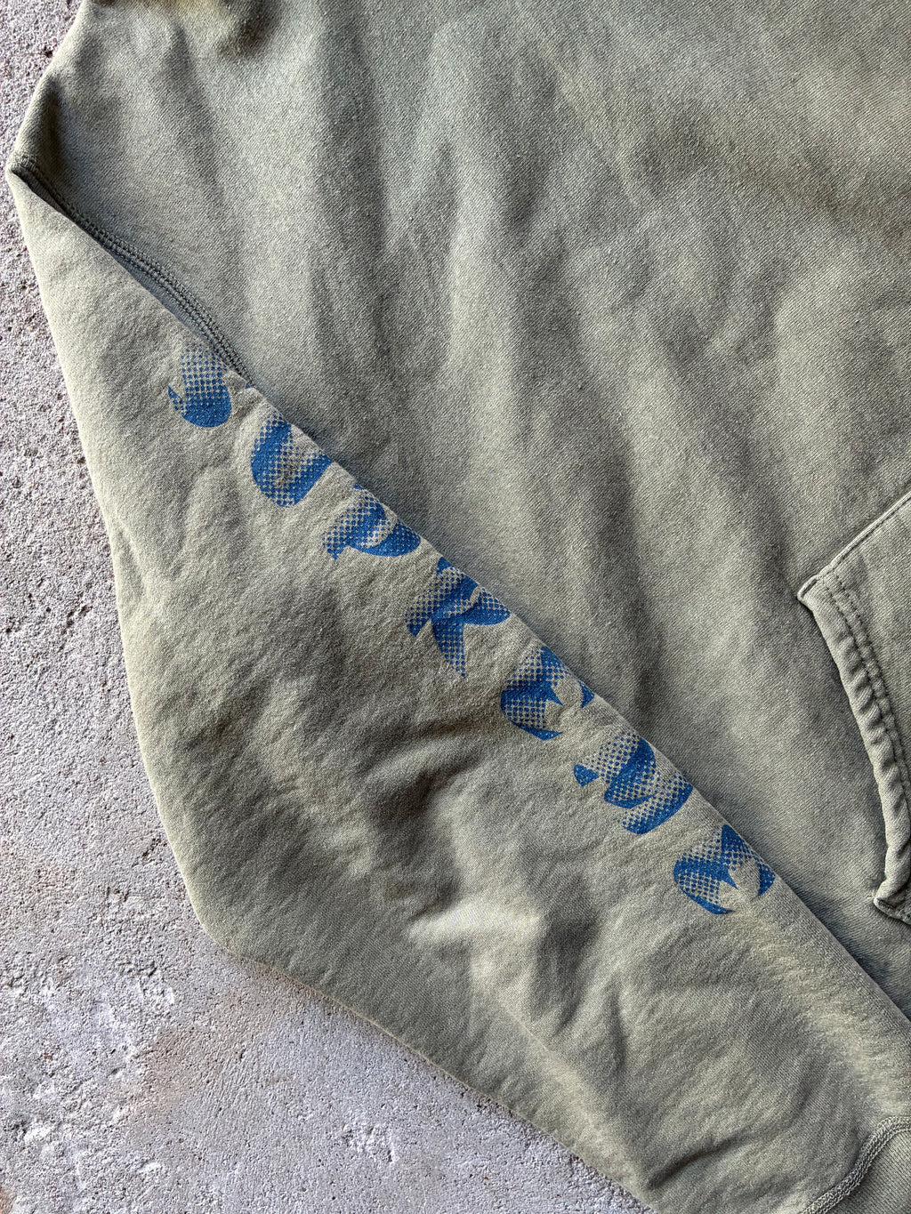 Supreme “GRADIANT SLEEVE” Hoodie (M)